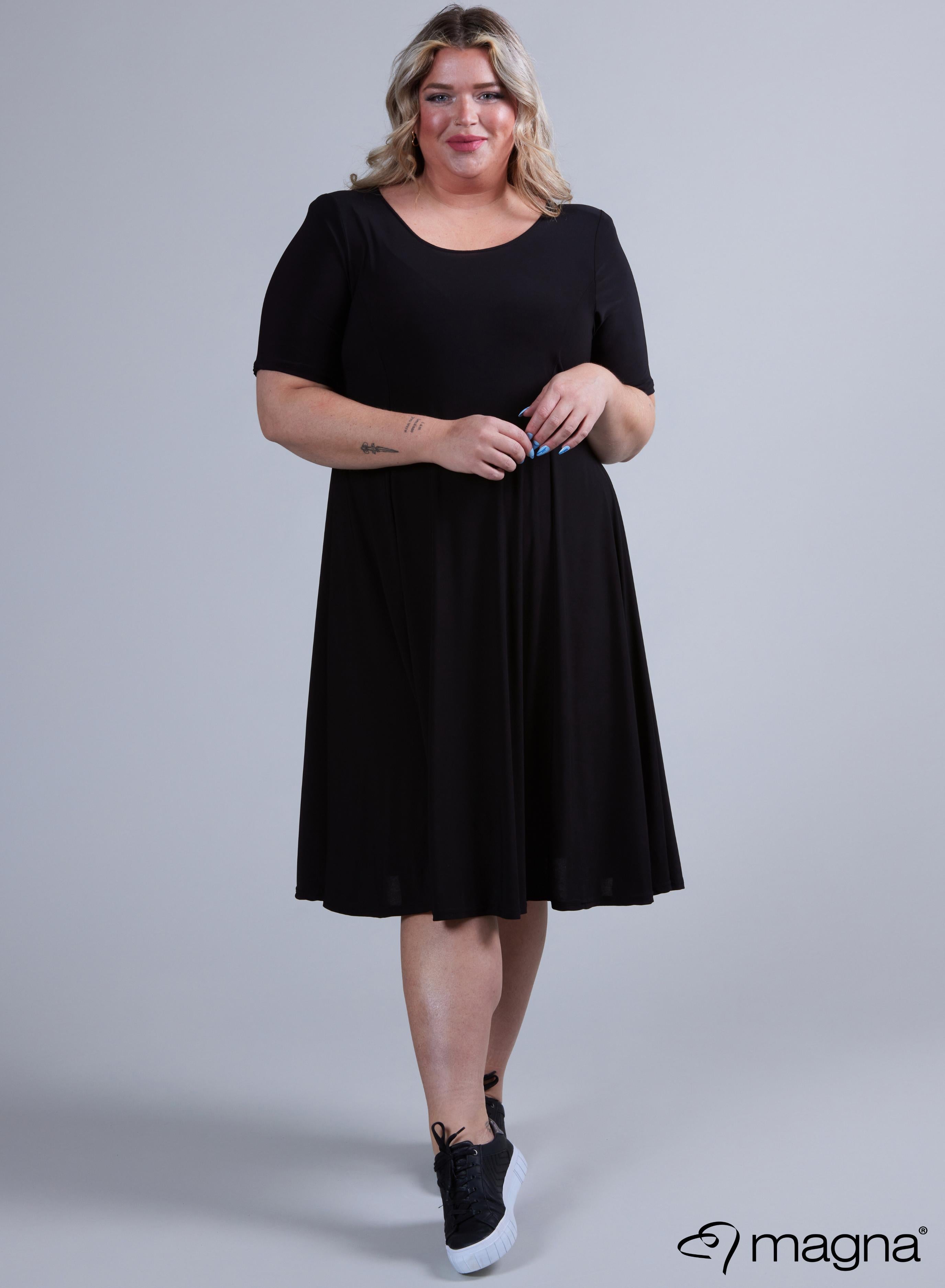 Magna Long A-line Dress Black MyStyleSquad Magna Long A-line Dress Black MyStyleSquad