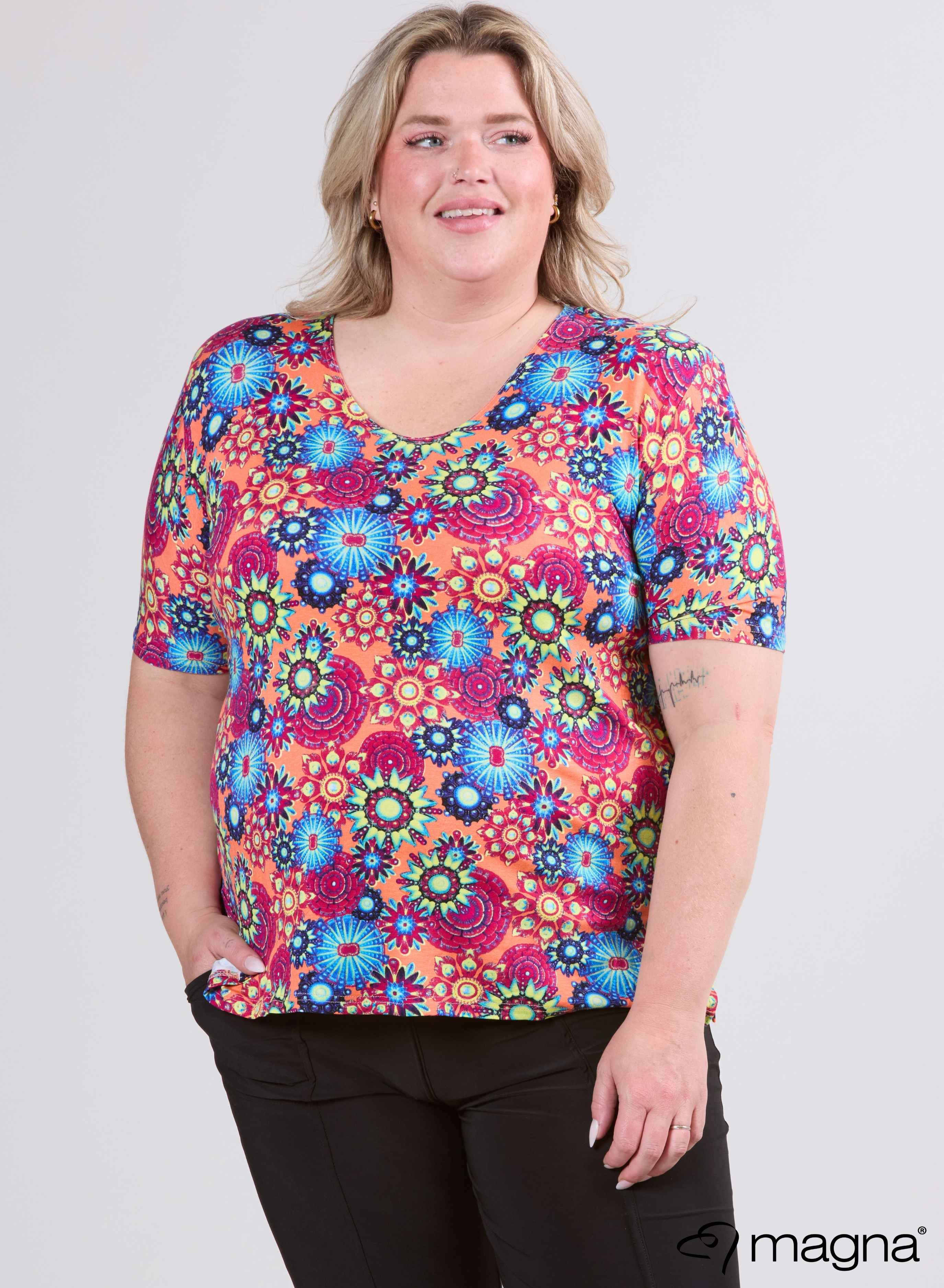 Magna Basic T-shirt Viscose Coral/Pink Mandala