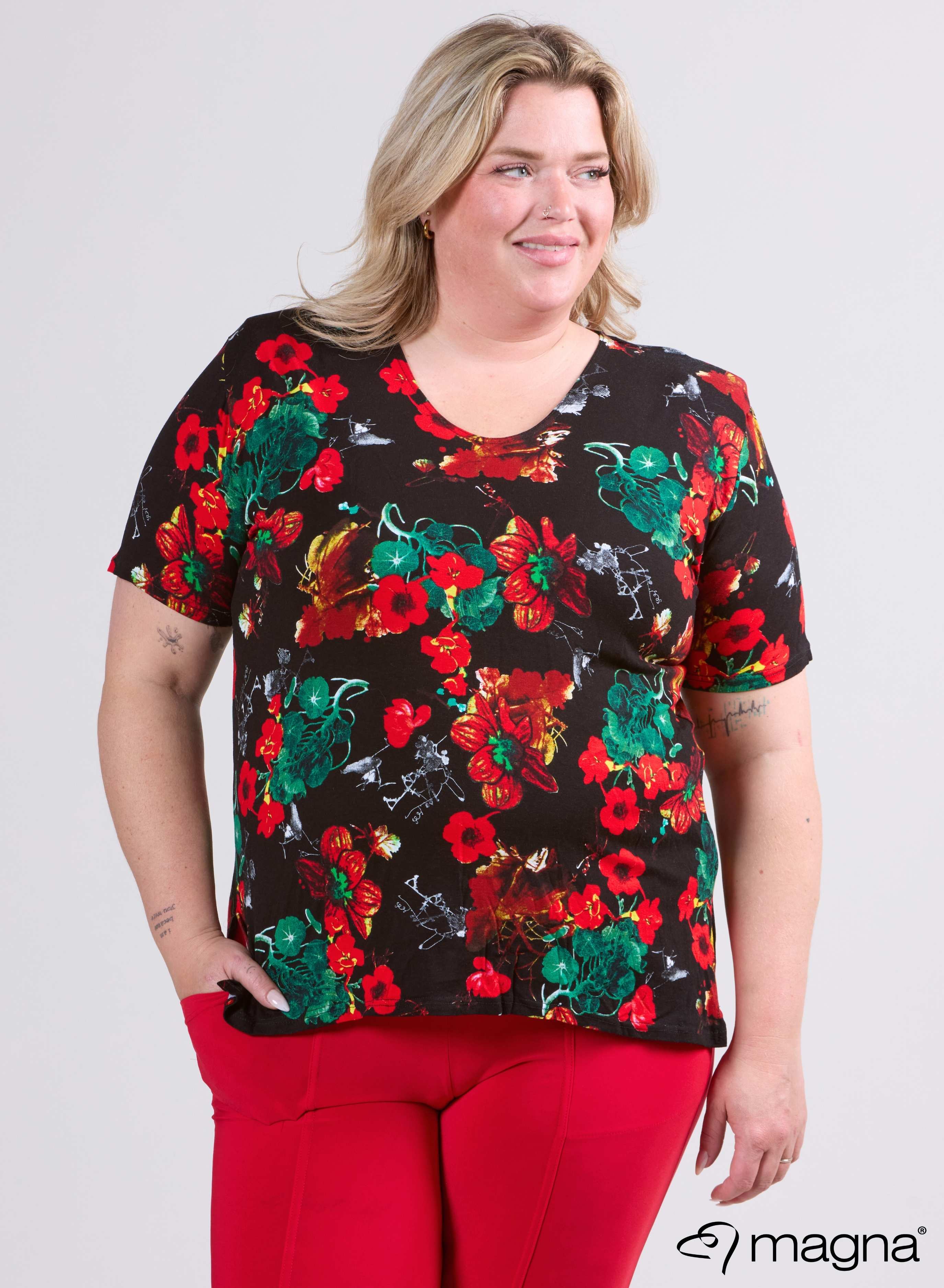 Magna Basic T-shirt Viscose Red Flower