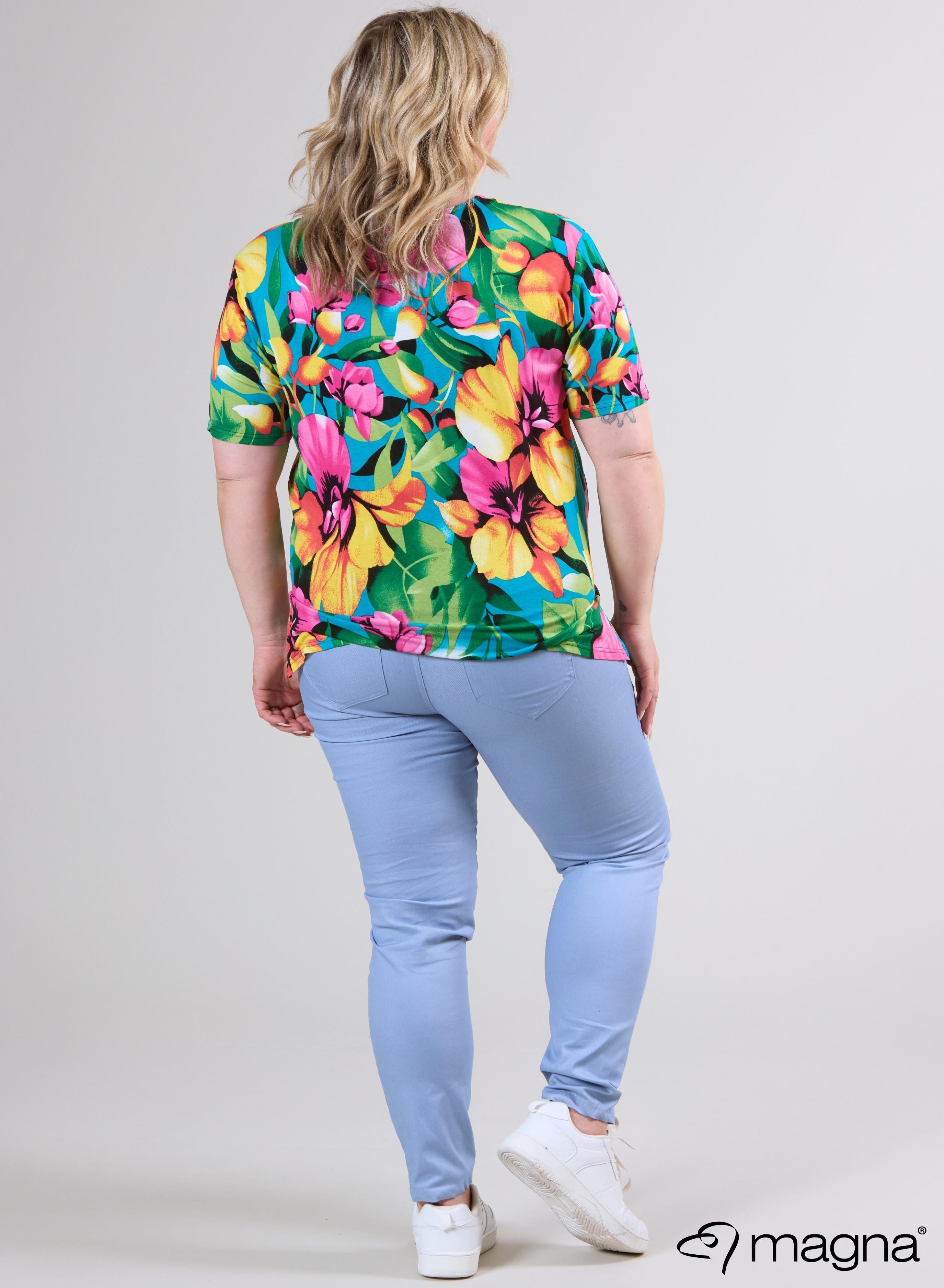 Magna Basic T-shirt Viscose Flower Pink &amp; Green