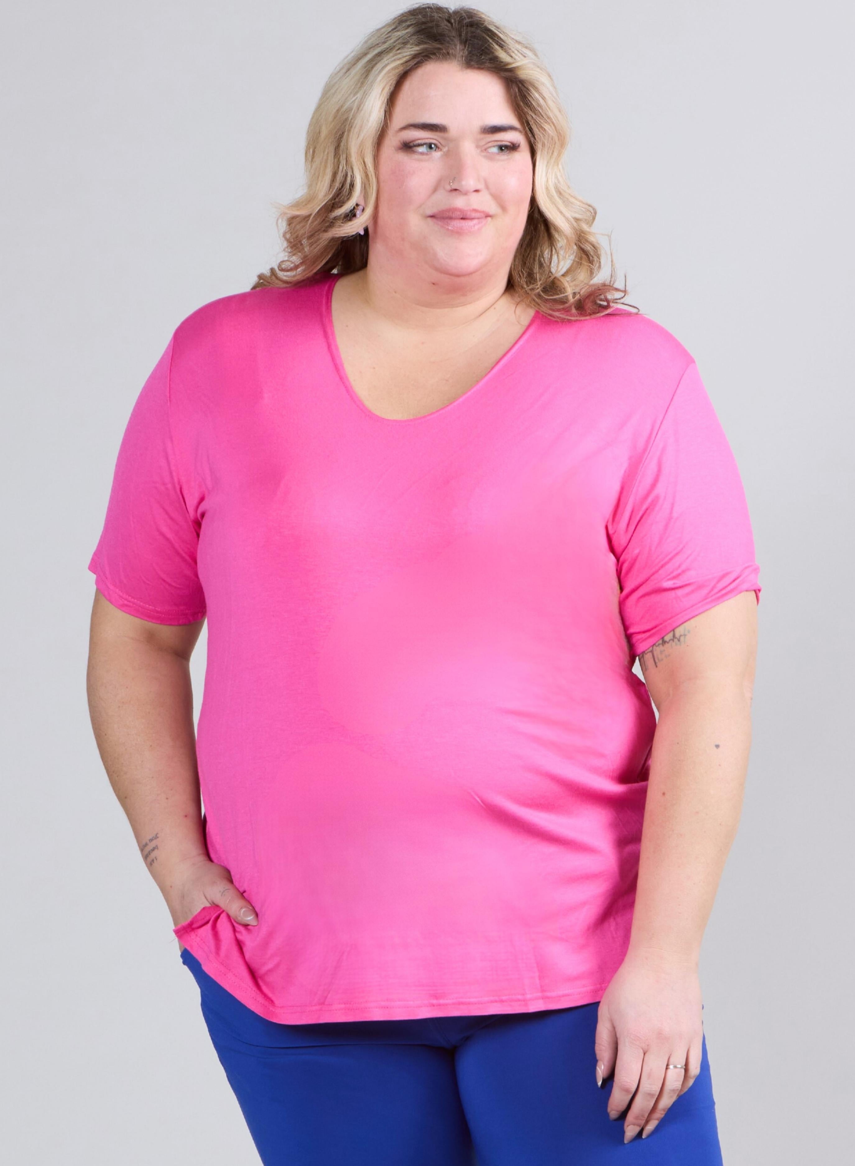B-0004 - Basic T-shirt van viscose in fuchsia