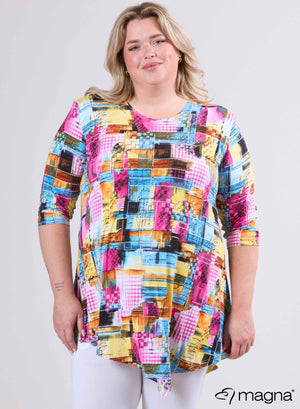 Magna Long Triangle Shirt / Tunic Pink Print