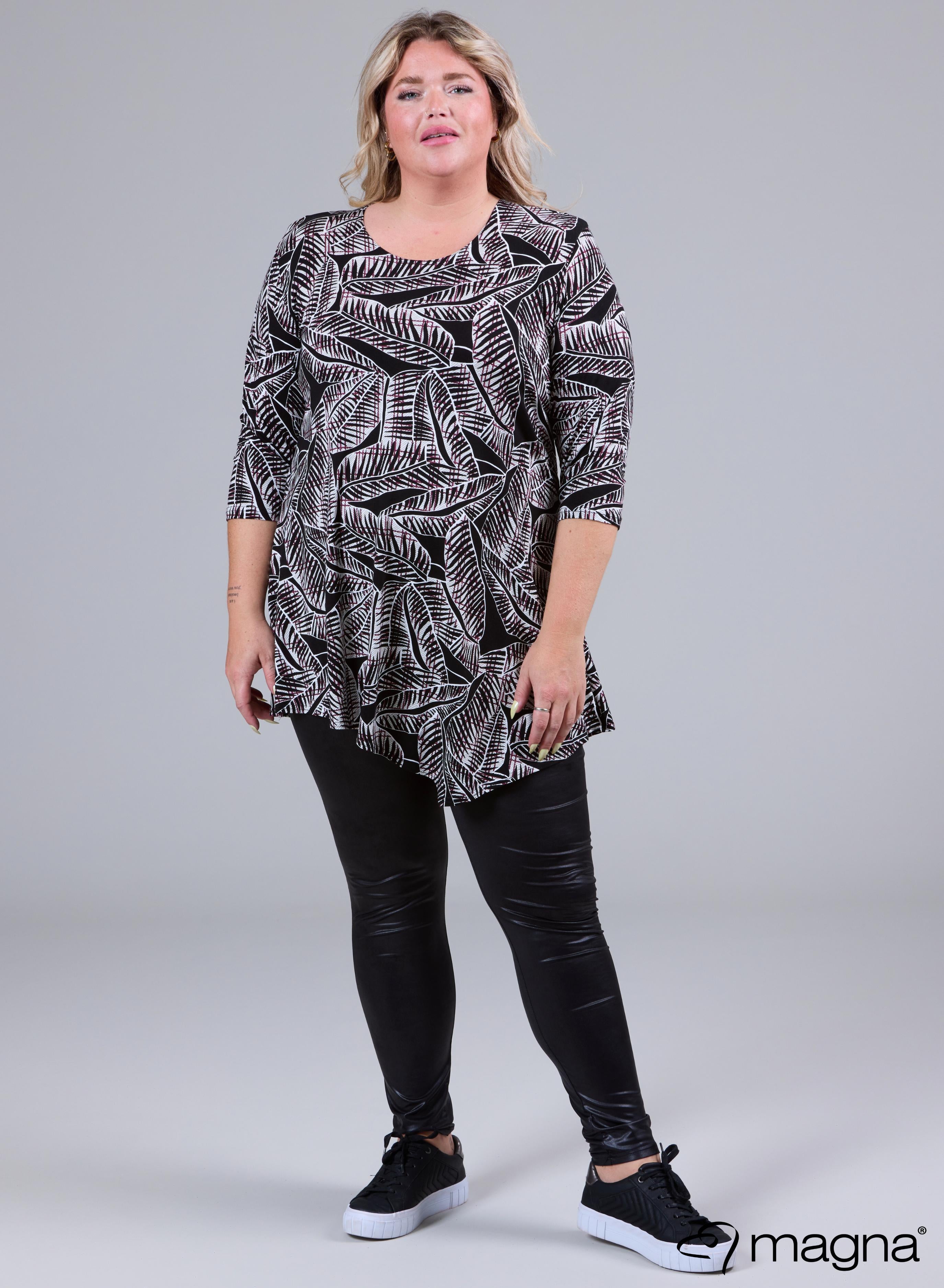 Magna Long Triangle Shirt / TunicWine Red Leaf Print