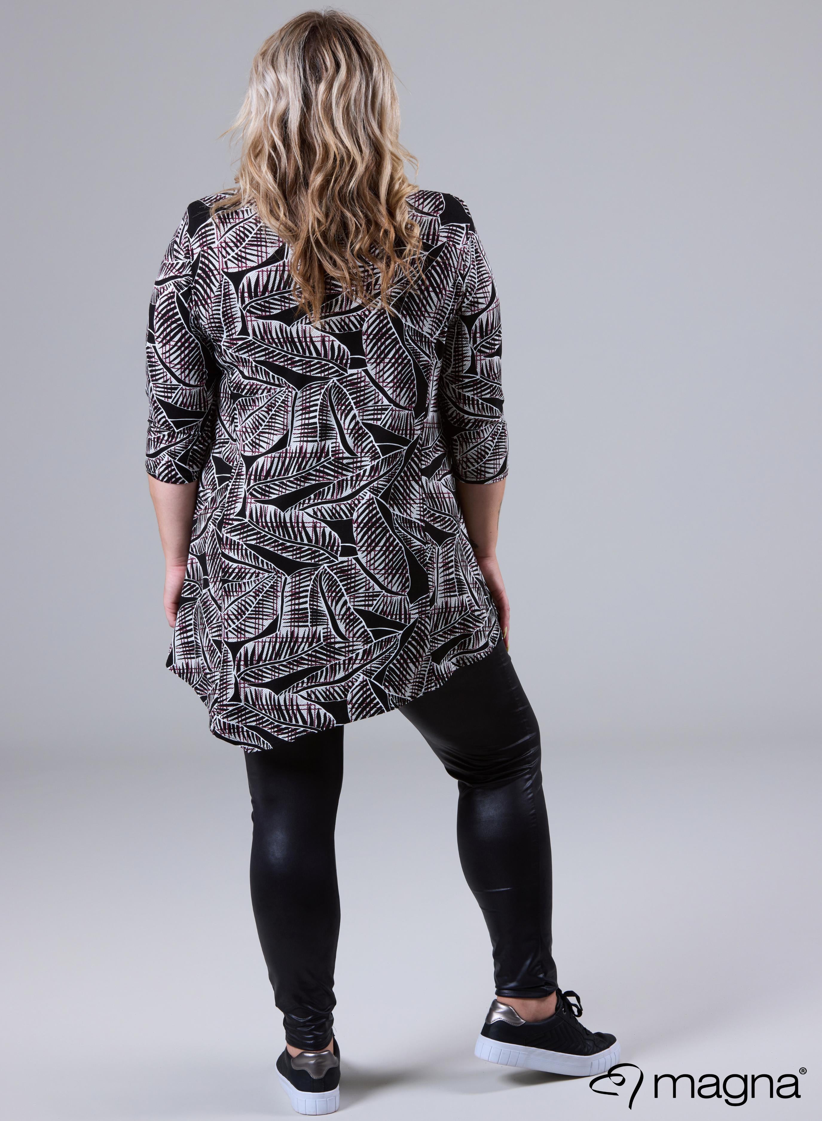 Magna Long Triangle Shirt / TunicWine Red Leaf Print