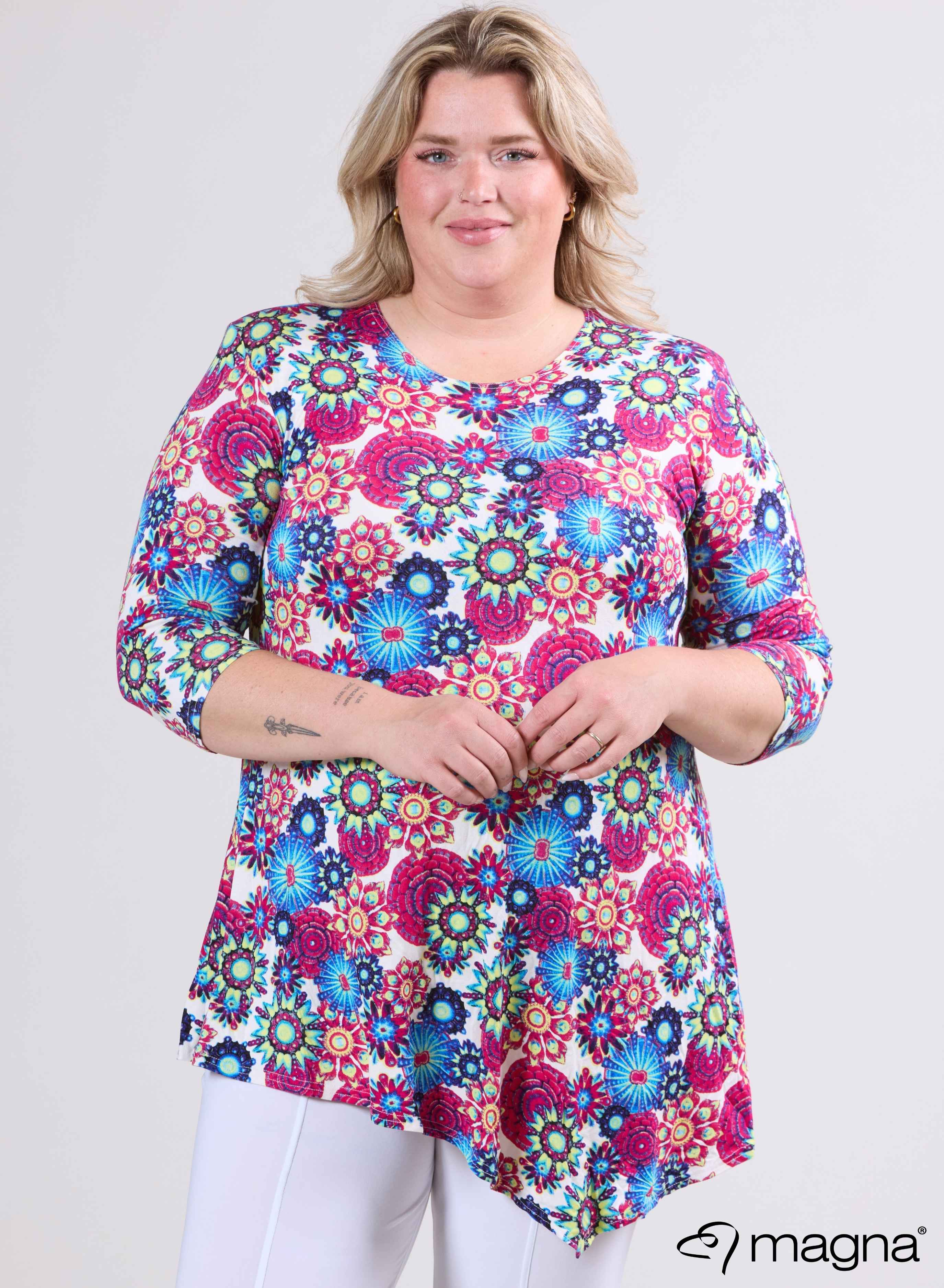 Magna Long Triangle Shirt / Tunic Pink Mandala