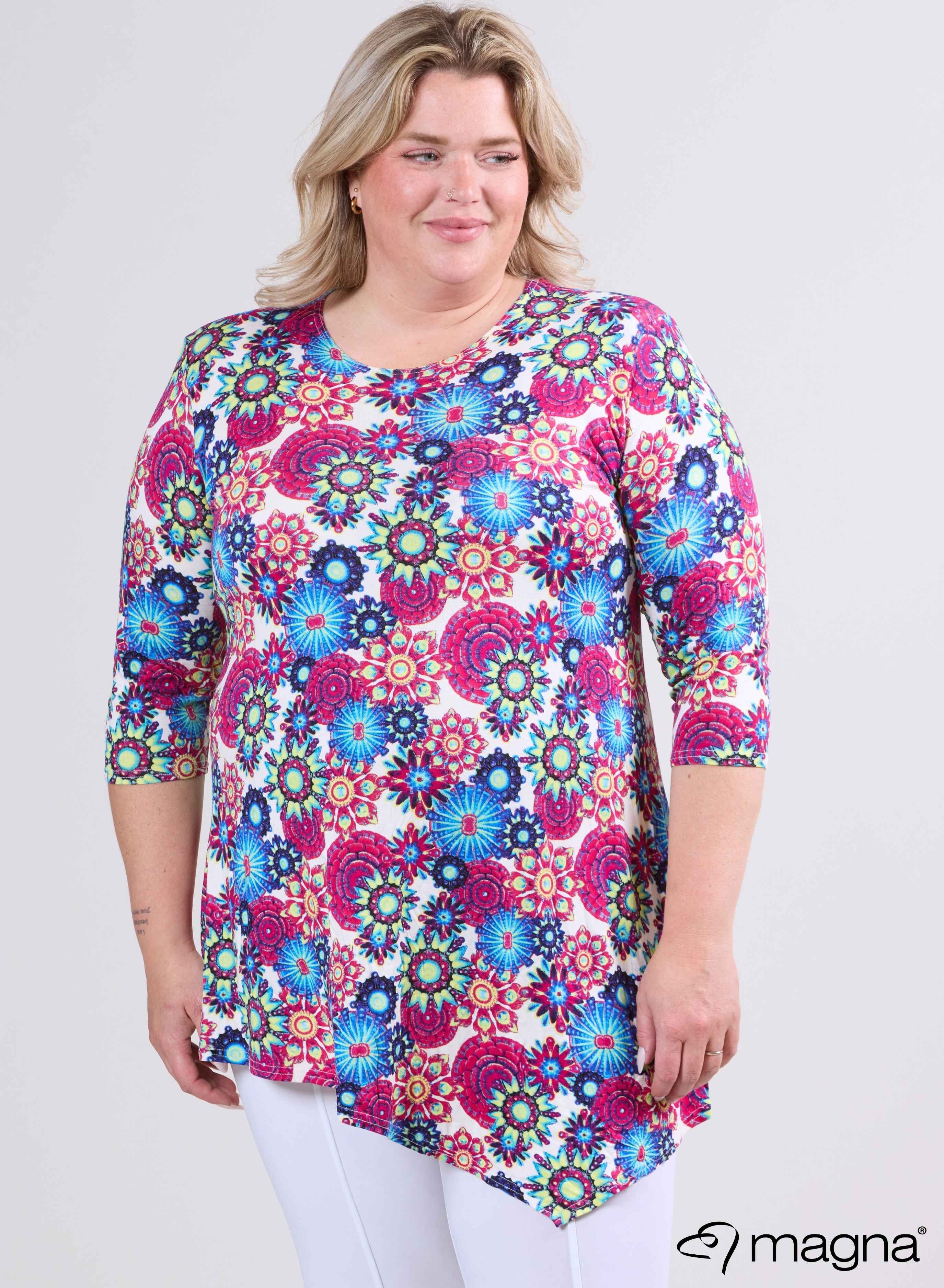 Magna Long Triangle Shirt / Tunic Pink Mandala