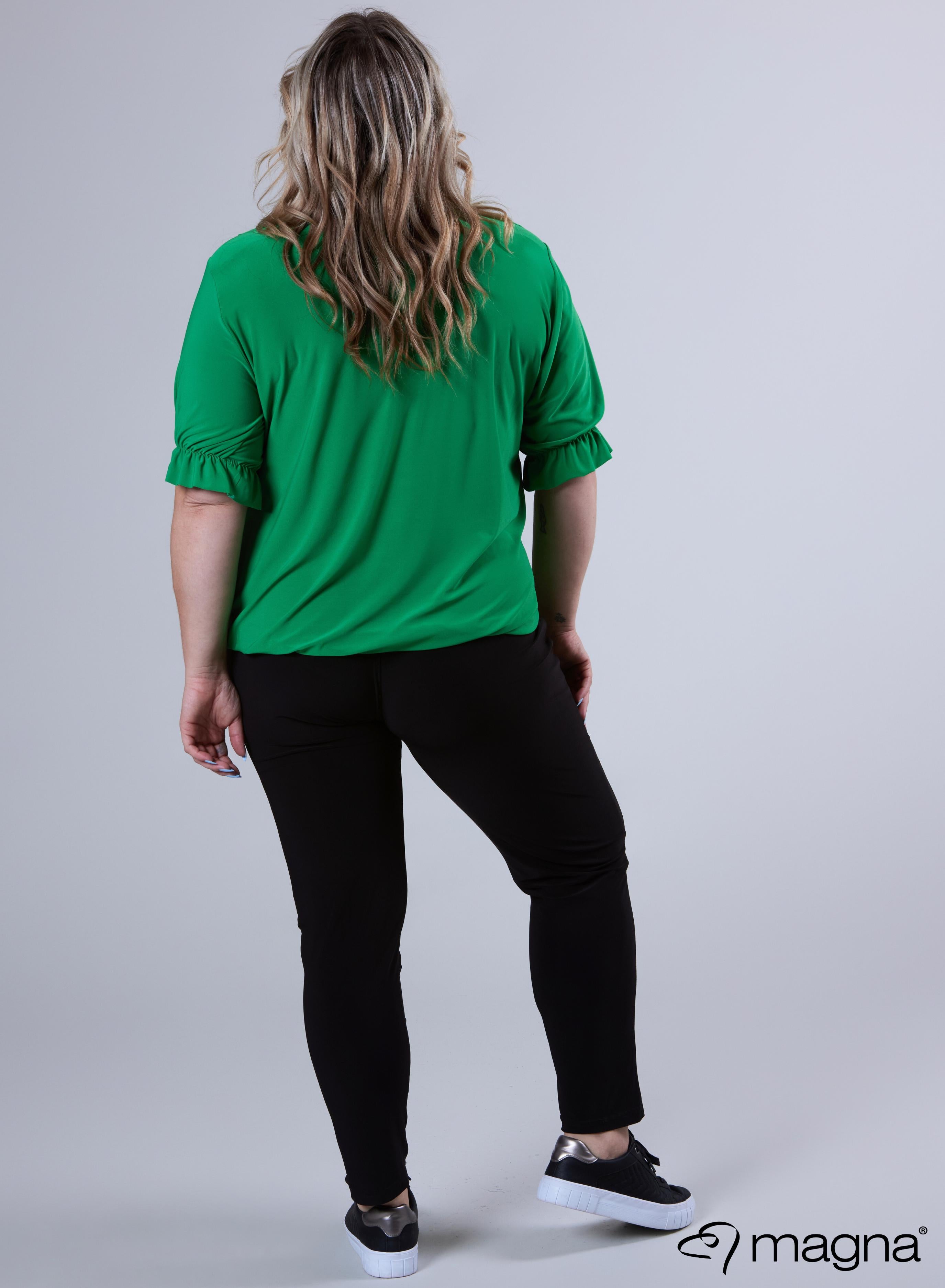 B-2102 - Rüschenhemd Solid Brazil Green