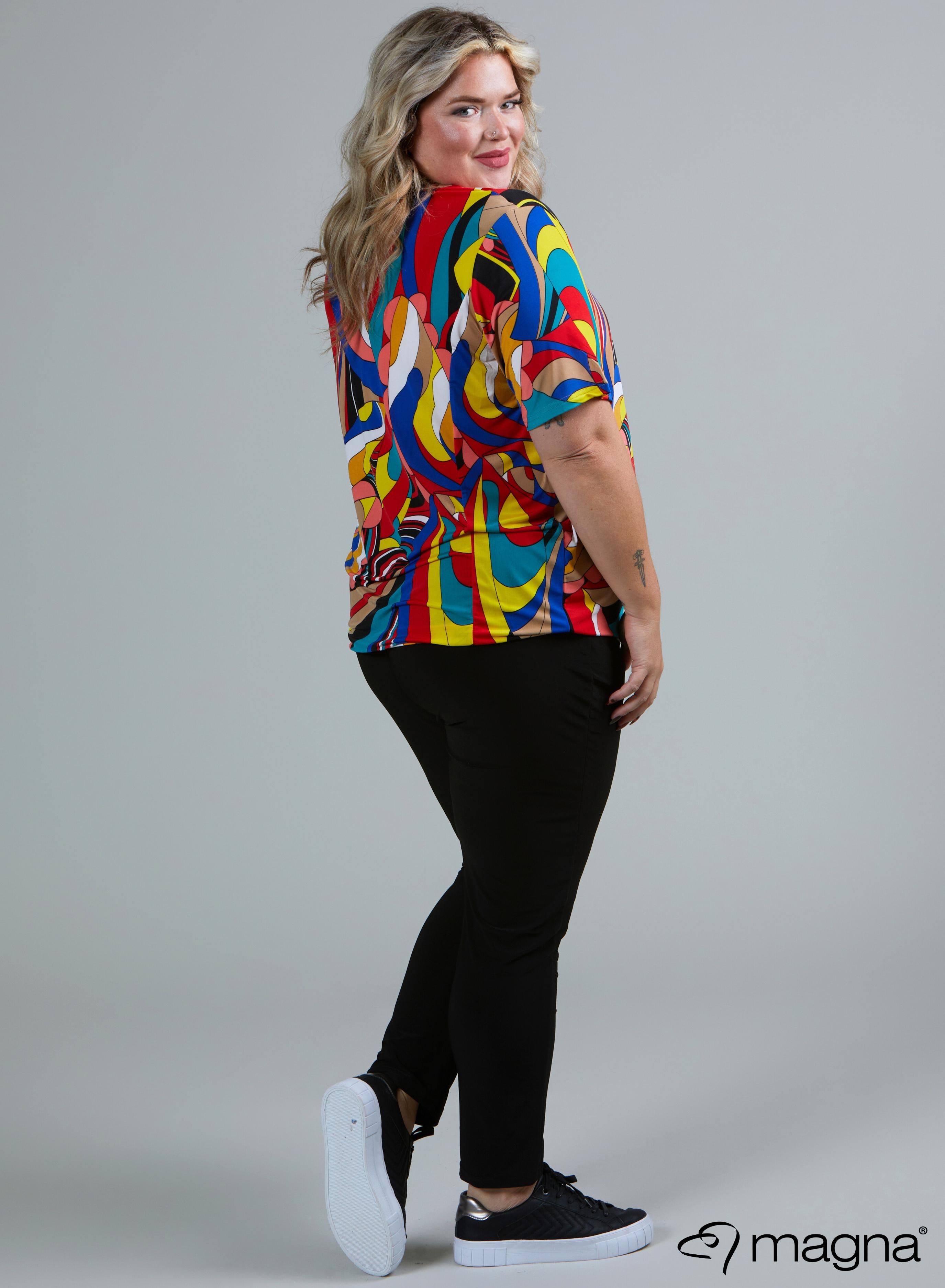 Magna Flowy V-neck Shirt Art Red Blue