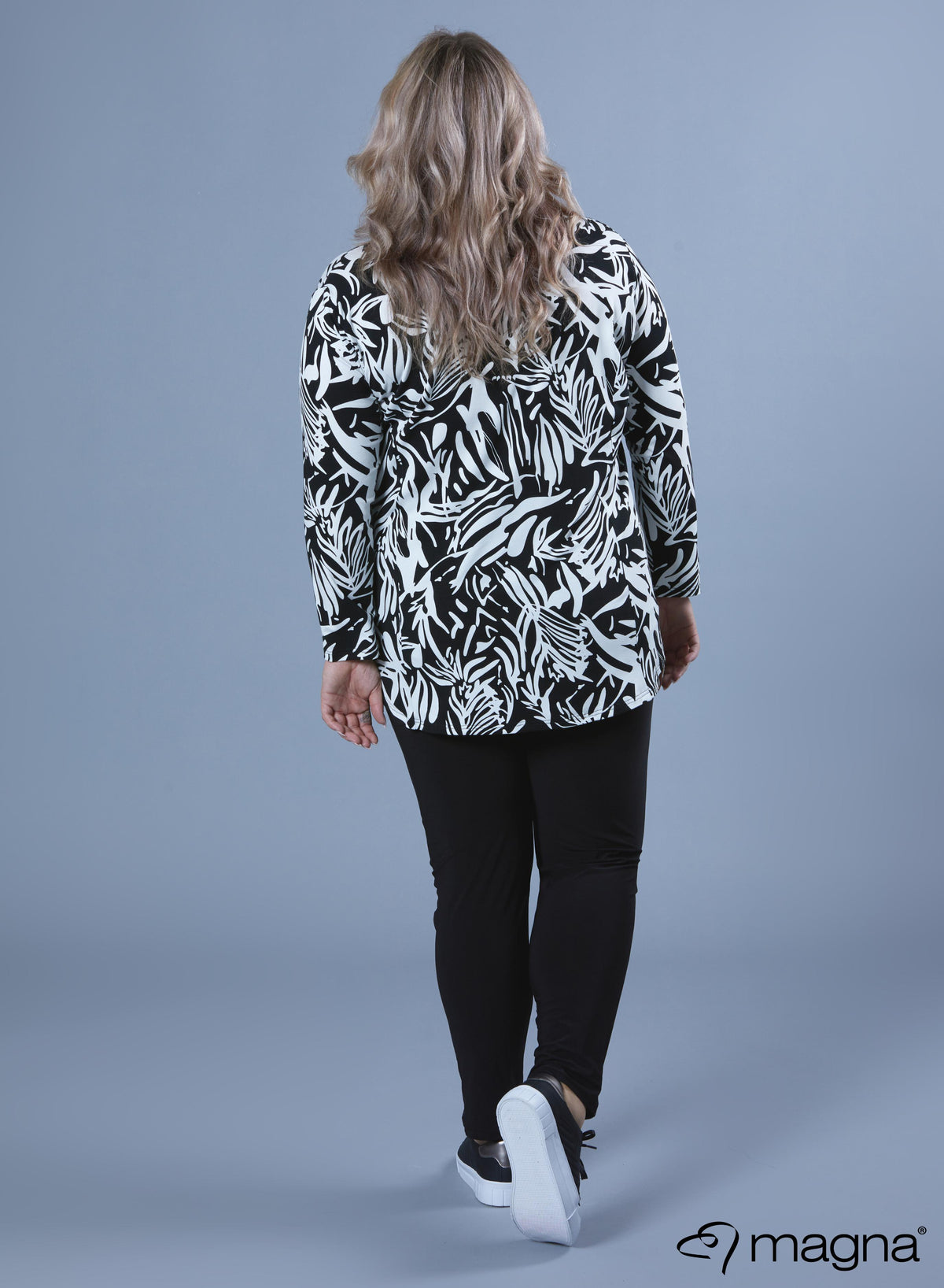 Magna V-tape Relaxed Shirt Zwart-witte strepen