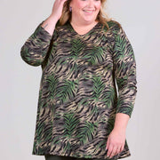 Magna Heavy Vicose Long Aline Shirt Animal Leaf Green Taupe