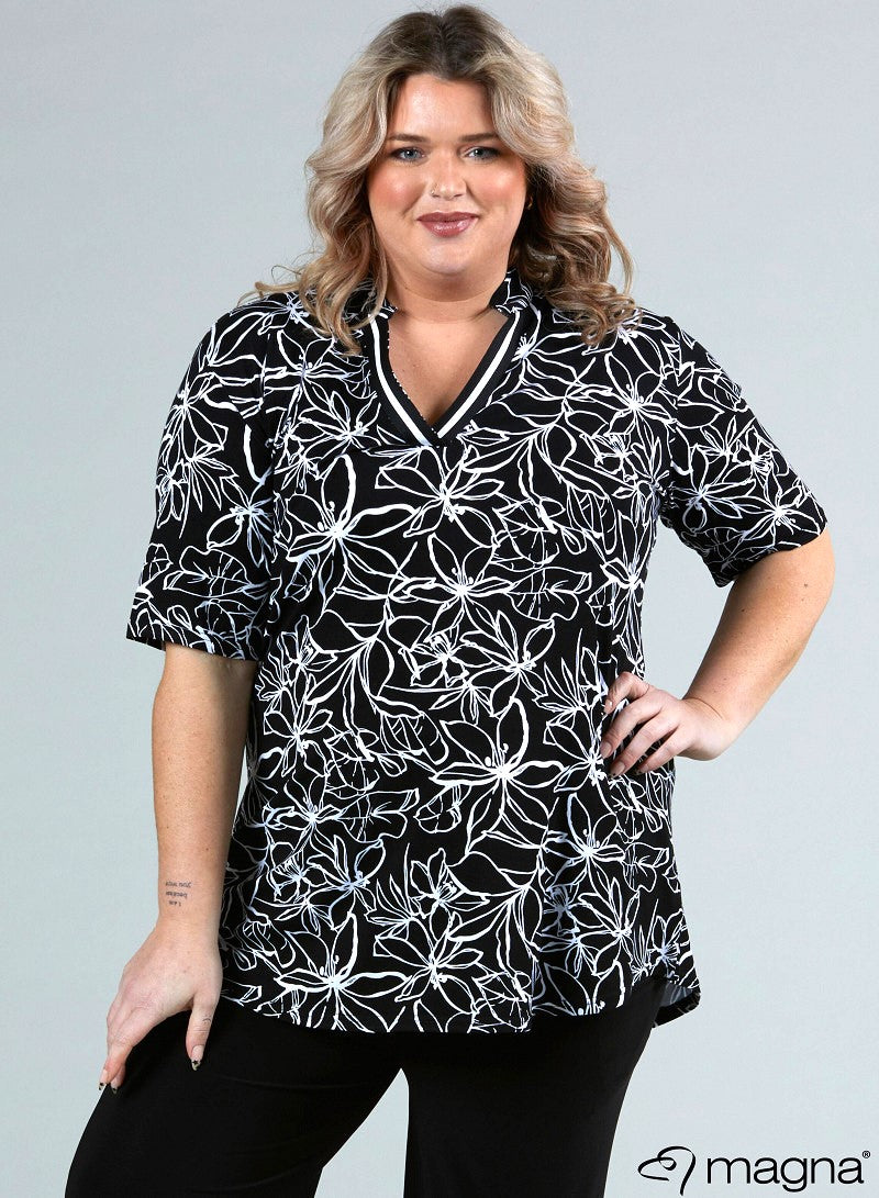 Magna V-tape Relaxed Shirt Zwart-wit Omlijnde Bloem
