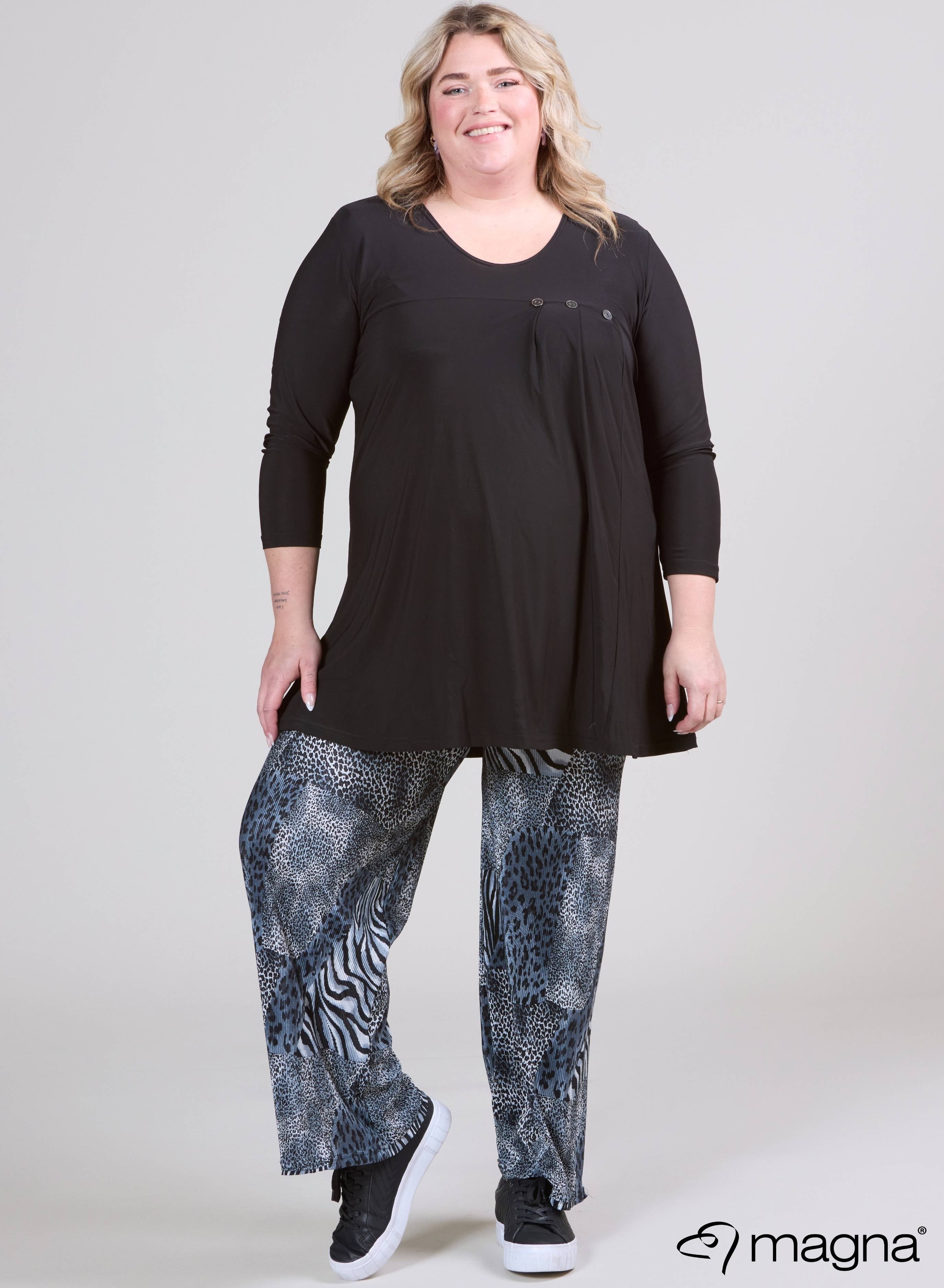 Magna Pleated Button Detail Shirt Black