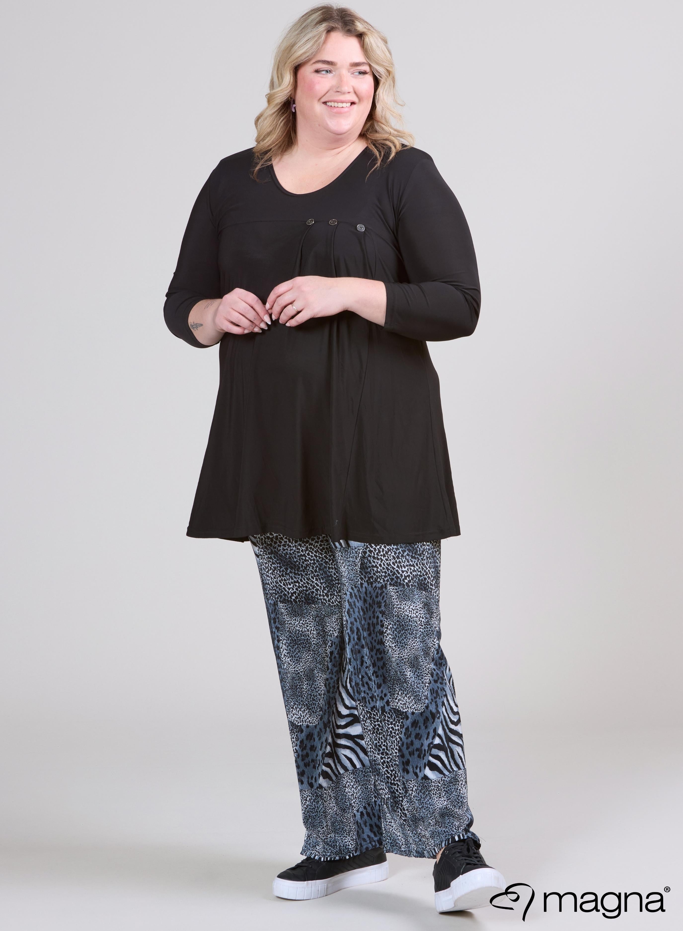 Magna Pleated Button Detail Shirt Black