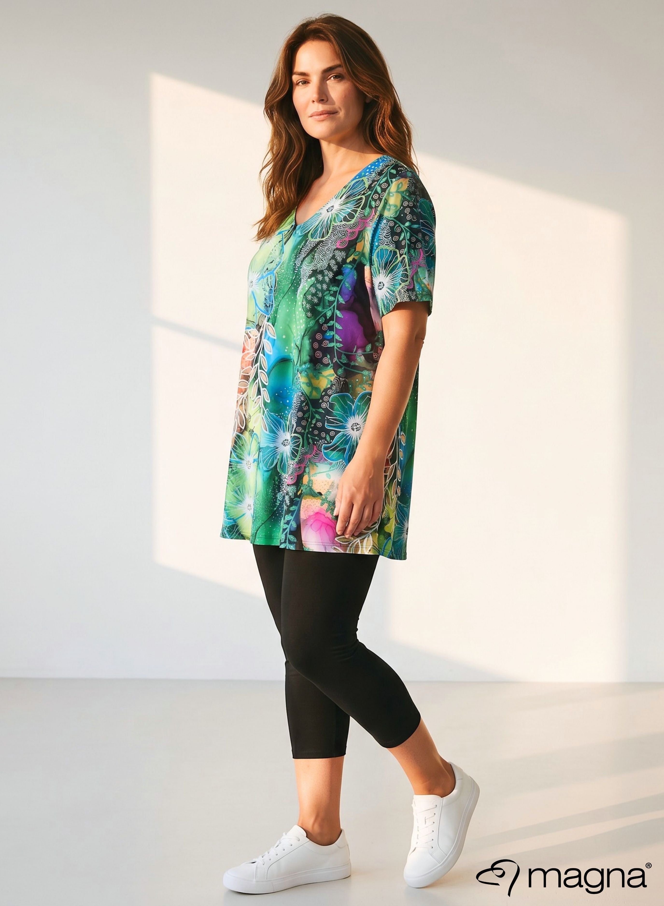 Magna A-lijn T-shirt met korte mouwen Flower Jungle Groen
