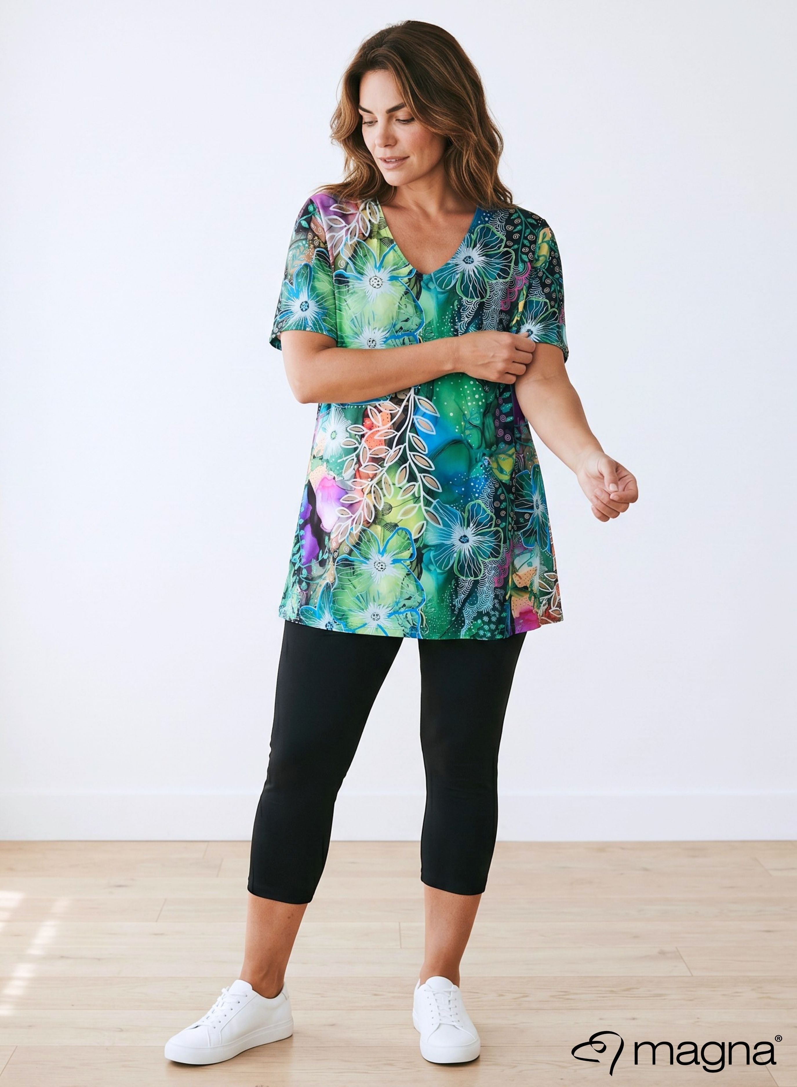 Magna A-lijn T-shirt met korte mouwen Flower Jungle Groen
