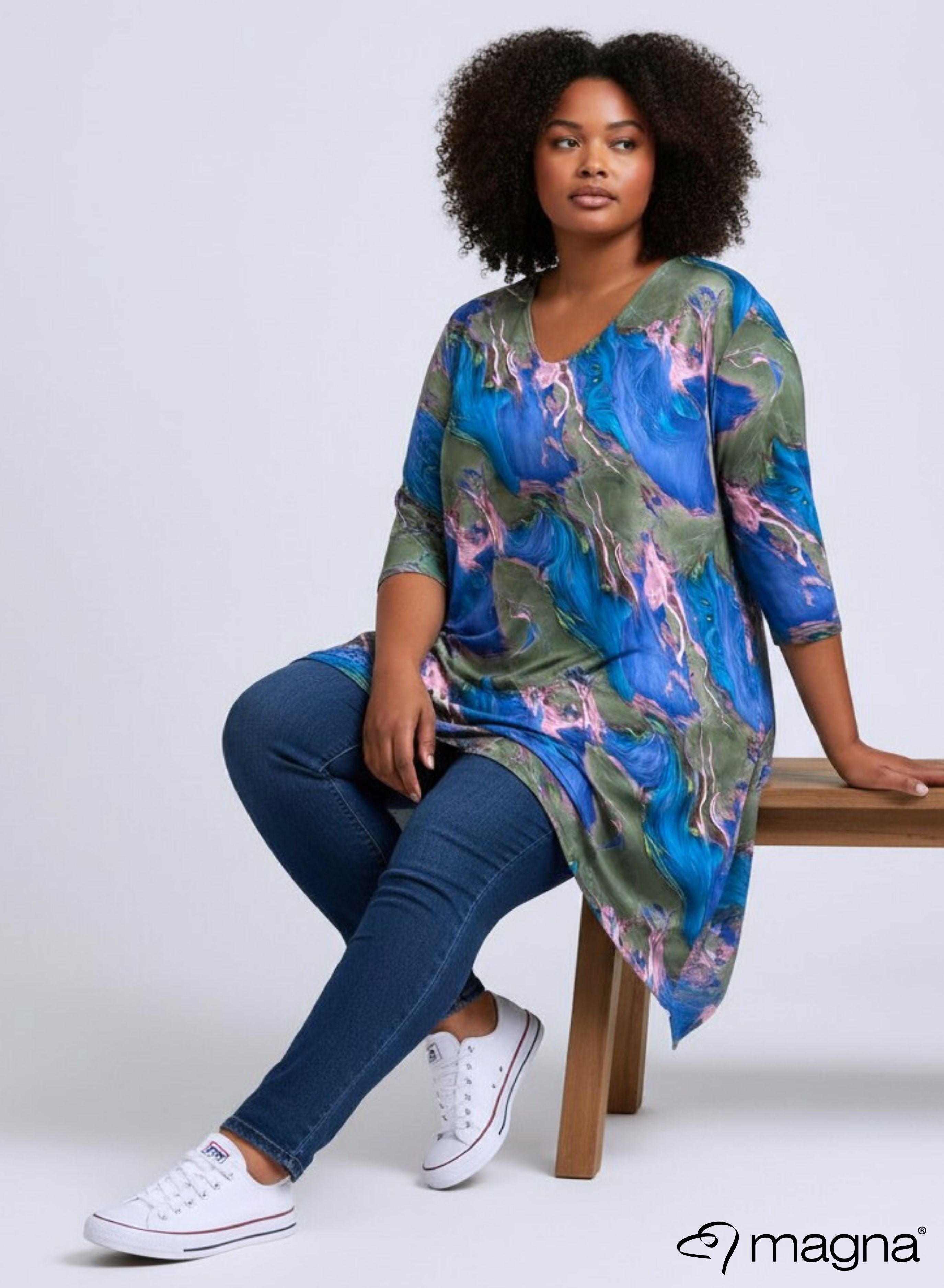 Magna A-line Pointed Tunic Green Blue Swirl
