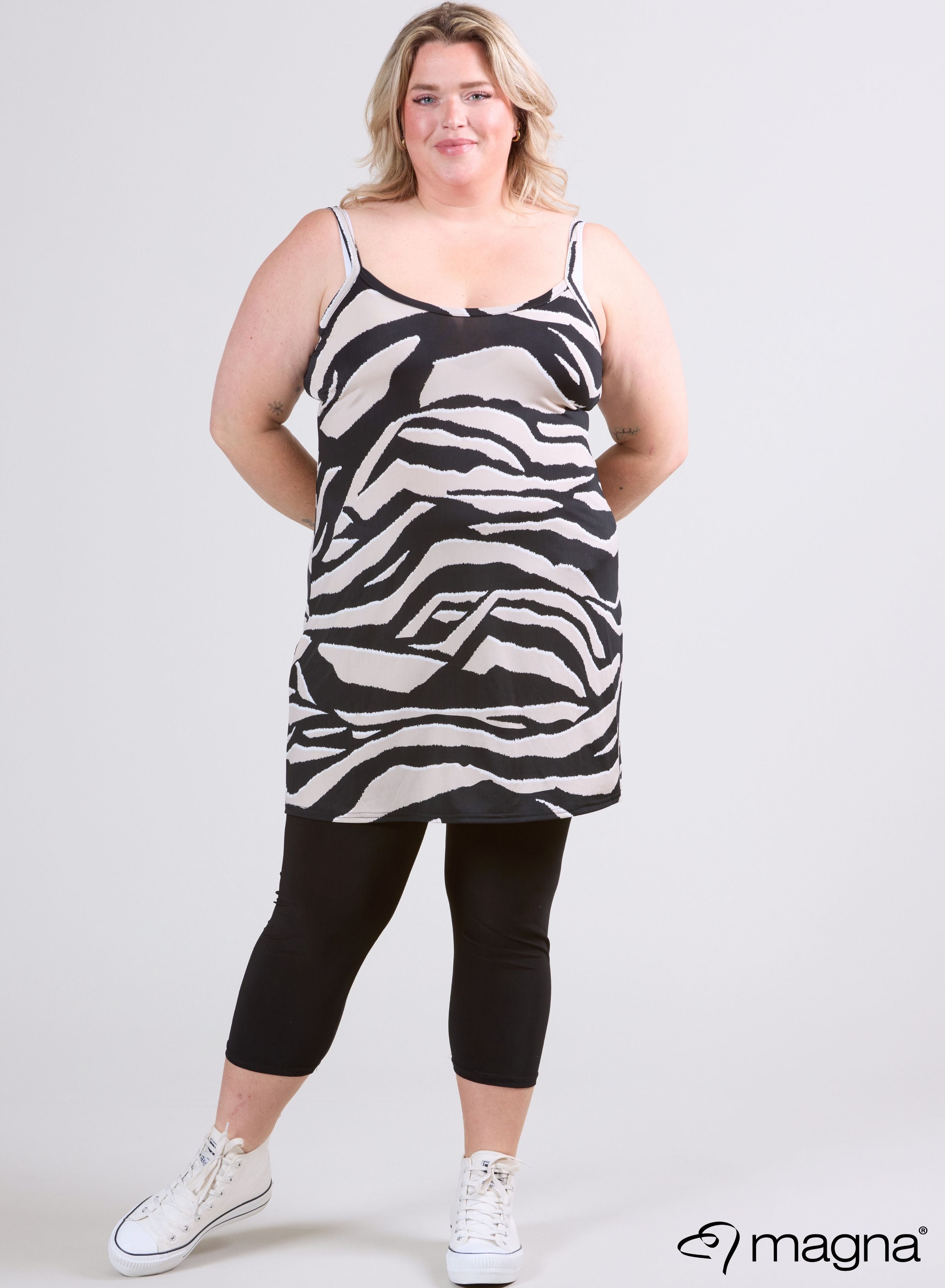 Magna Lange Spaghetti-Tunika Zebra Taupe