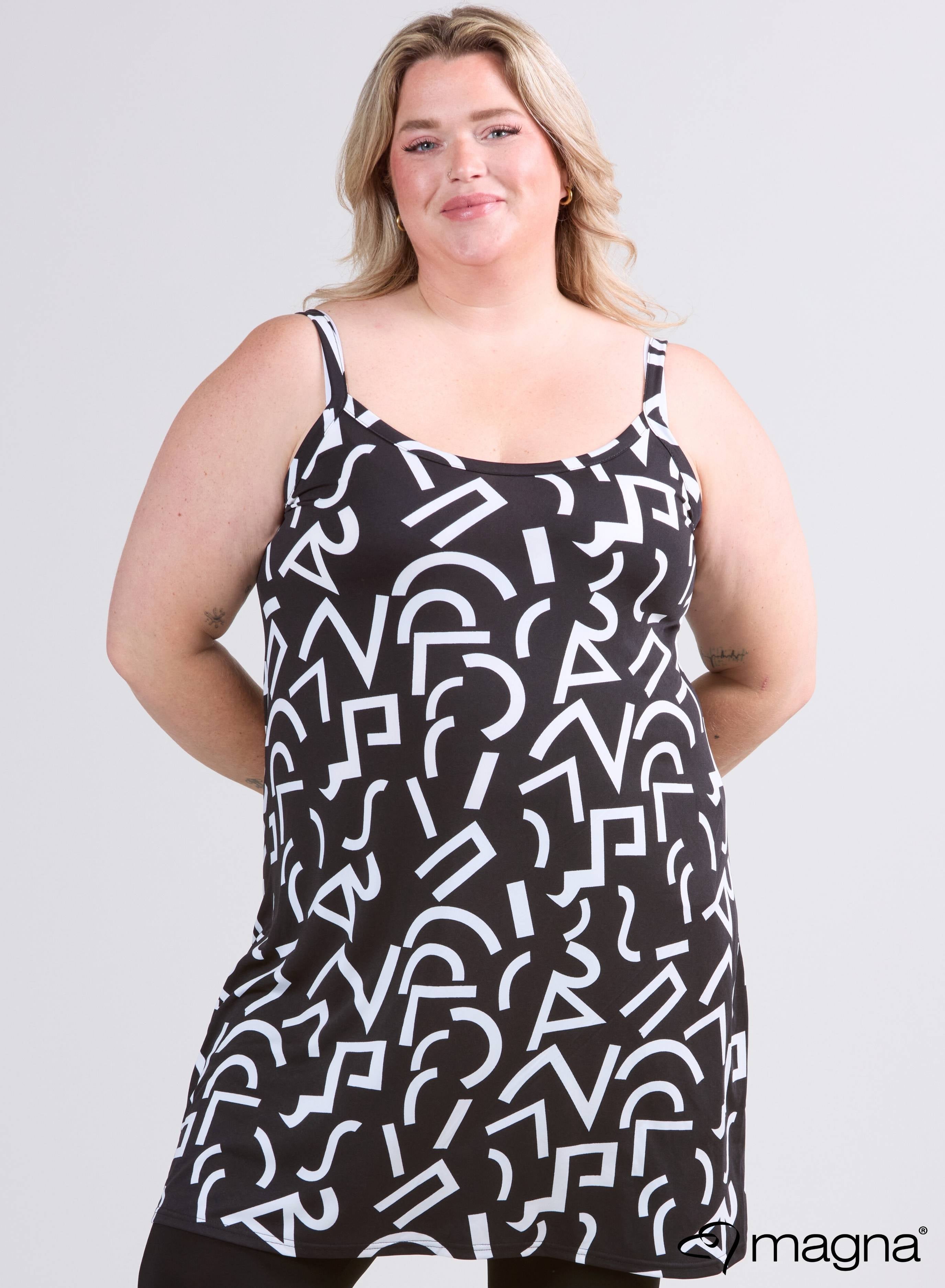 Magna Long Spaghetti Tunic B/W Signs