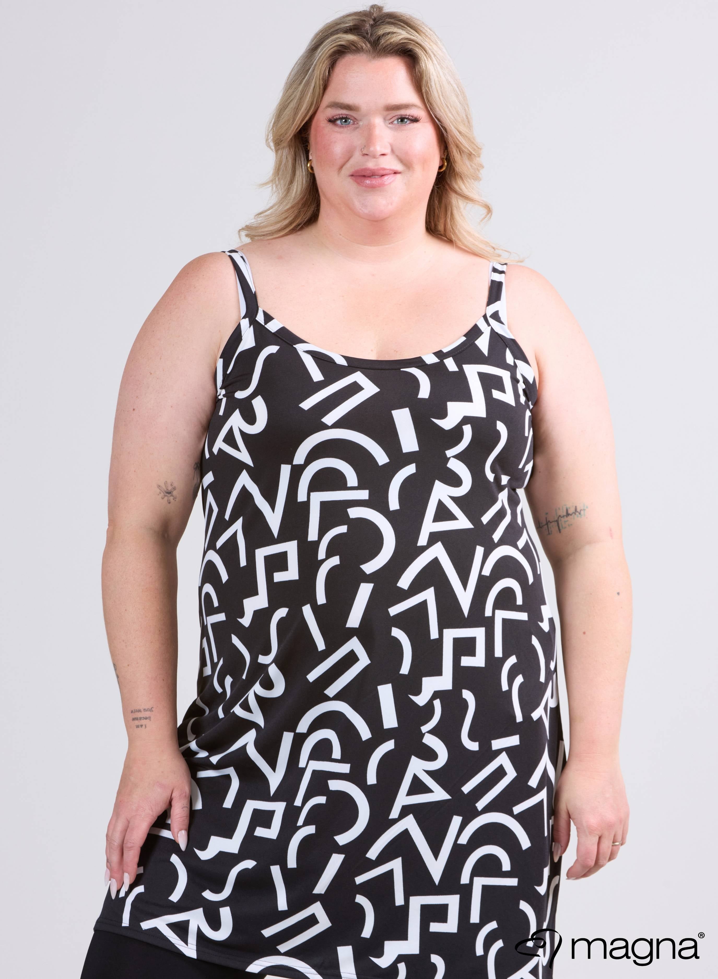 Magna Long Spaghetti Tunic B/W Signs