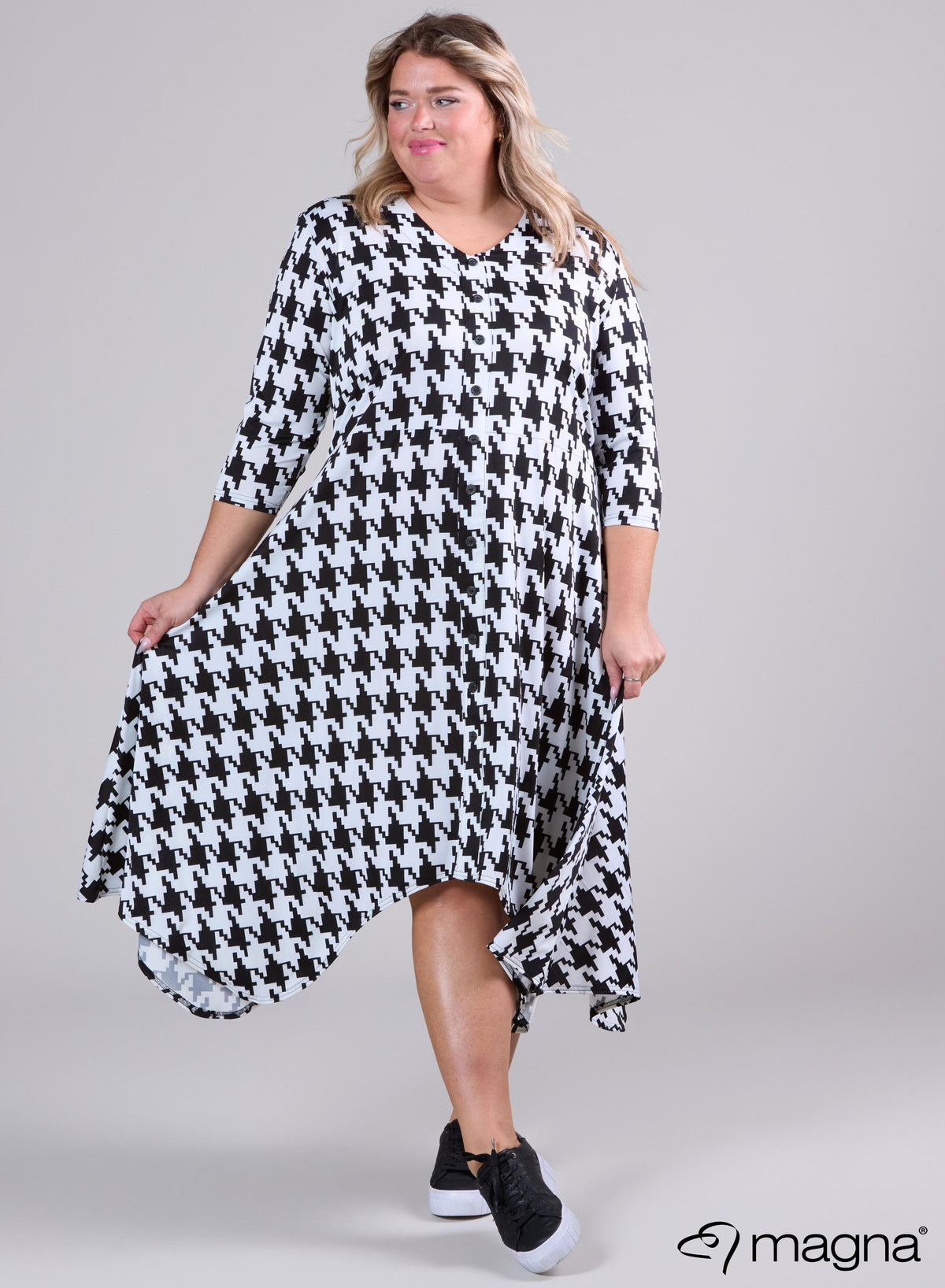 Magna A-line Button Dress Big P.P. B/W