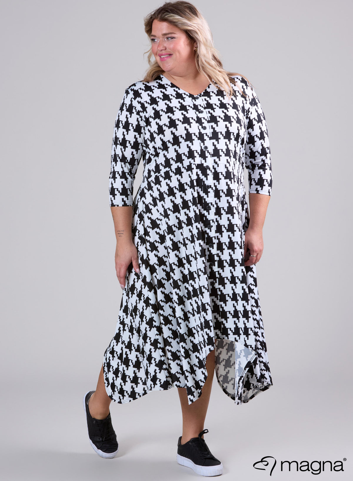 Magna A-line Button Dress Big P.P. B/W