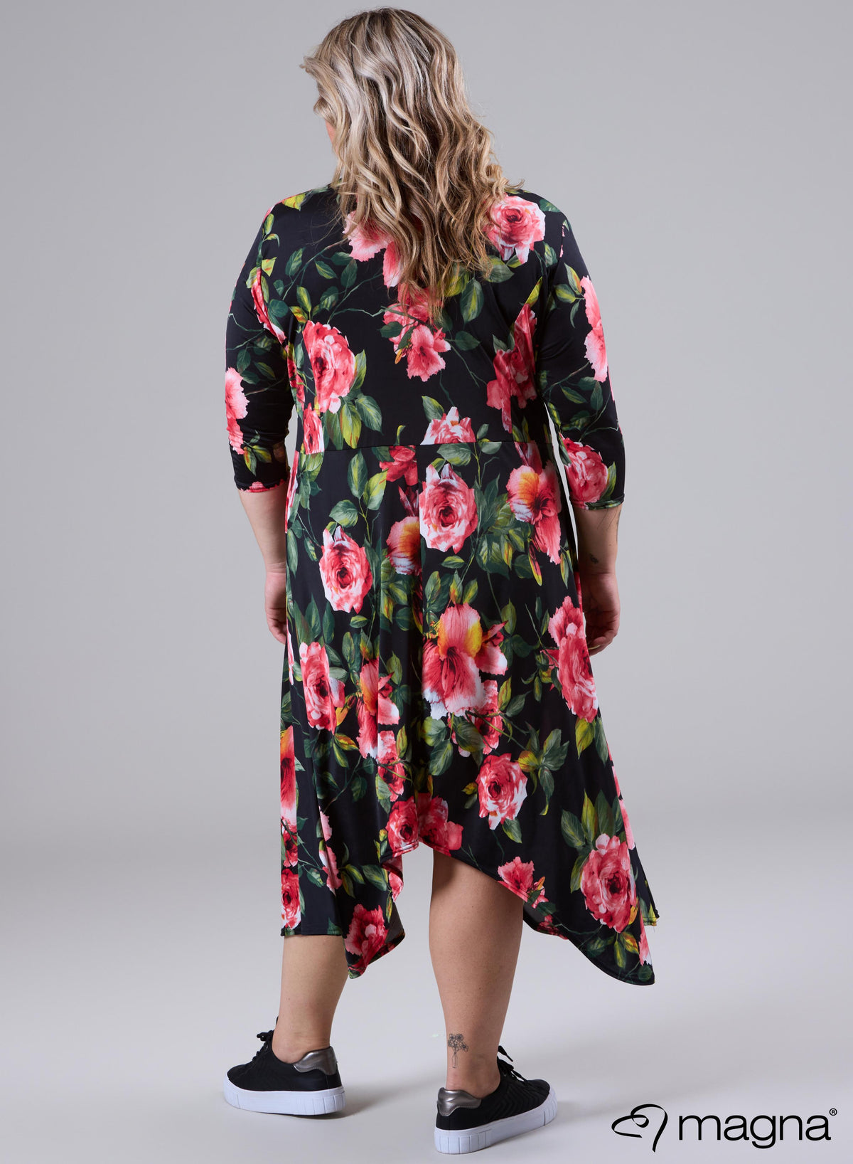 Magna A-Linien-Kleid mit Knopfleiste, großer roter Blumendruck