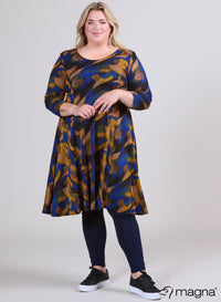 Magna Gedrukt Lange A-lijn Jurk Wolkachtige Golven Blauw