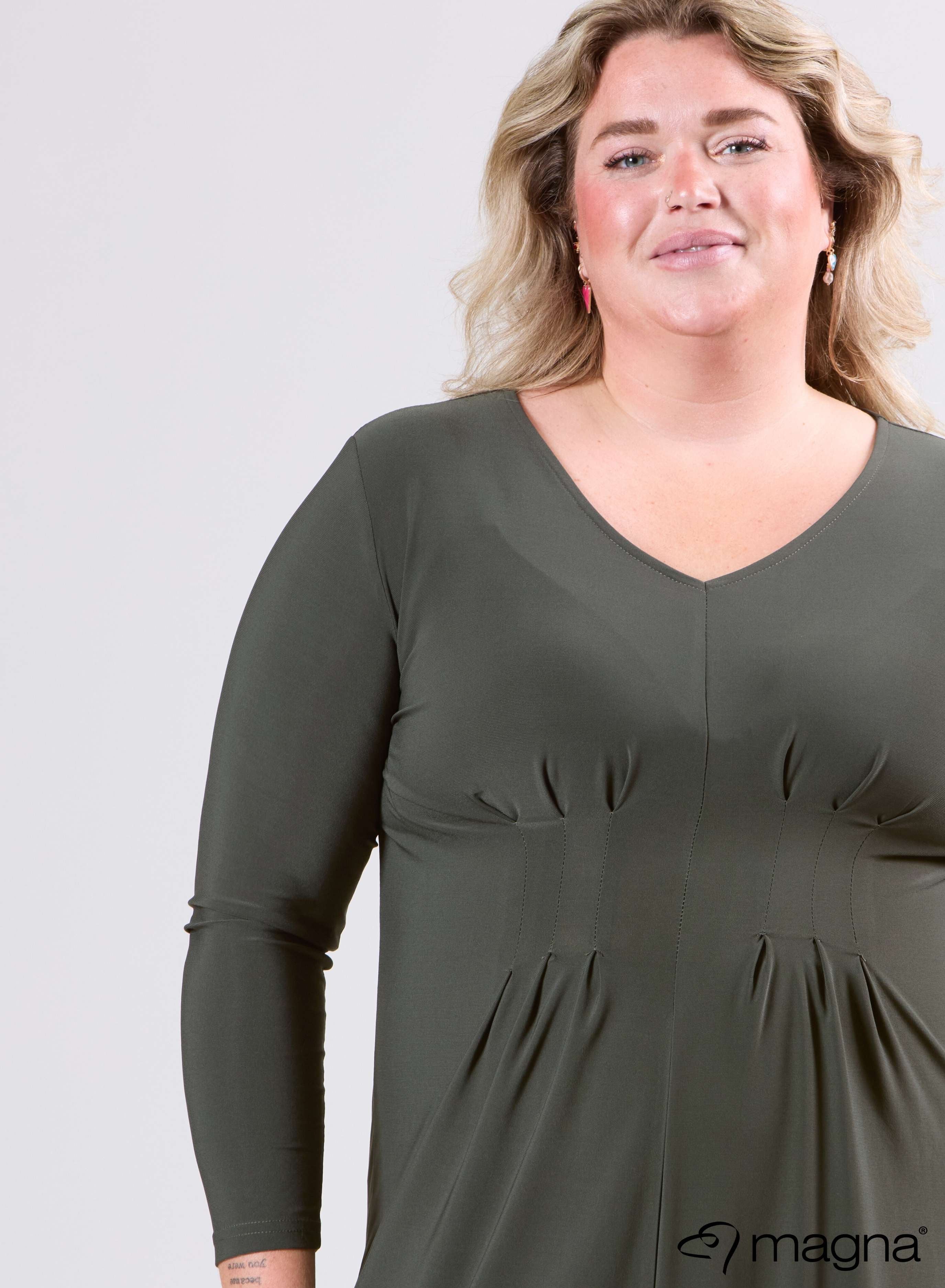 Magna Long Dress With Pleated Waist Details Olive Green