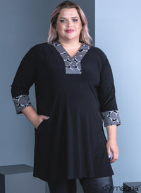 Magna V-neck Pocket Tunic Diamond Pattern Grey