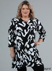 C-2320 Viscose Printed Relaxed V-Strap Tunic Black & White Shapes