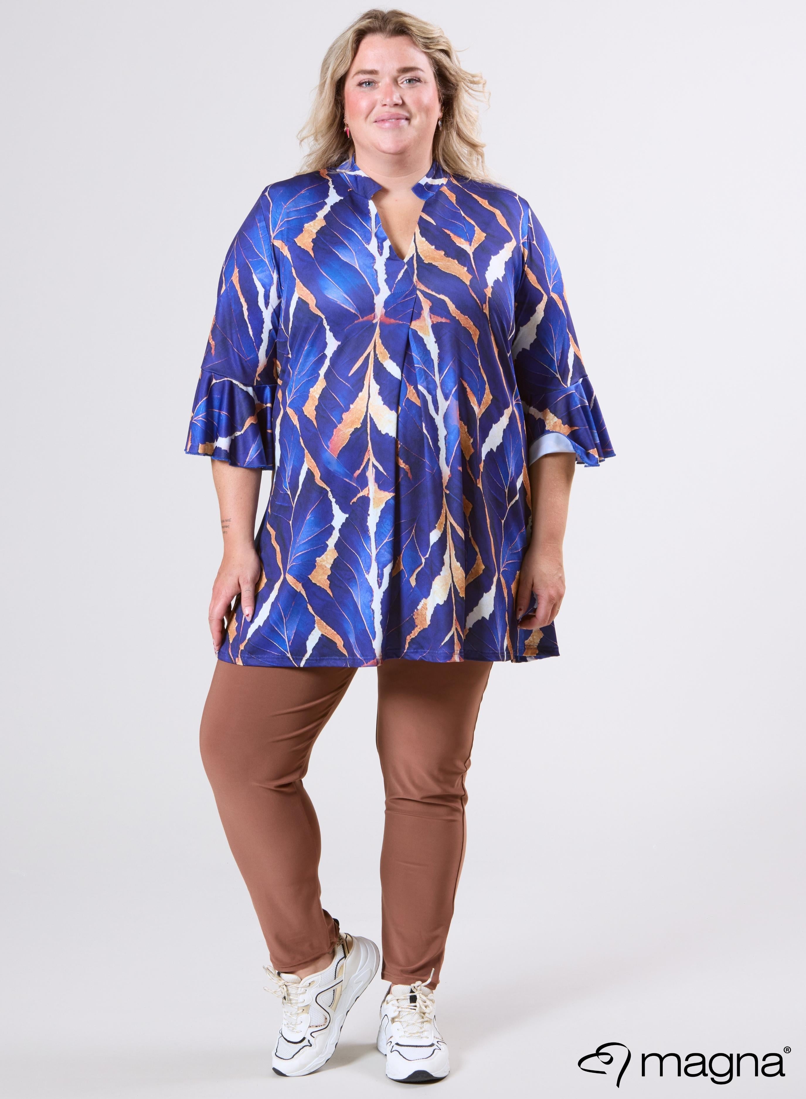Magna Flared Mouwen en Relaxed Fit Autumn Leaves Camel/Blauw