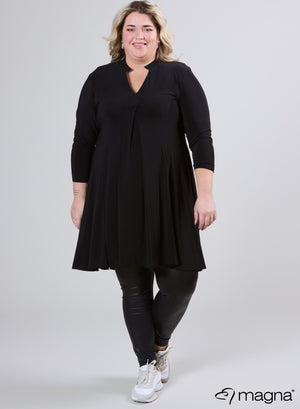 Magna Flowing Relaxed Dress Black