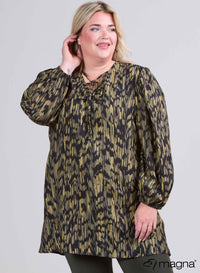 Magna Puffy Lichtgewicht Viscose Blouse Digitaal Groen
