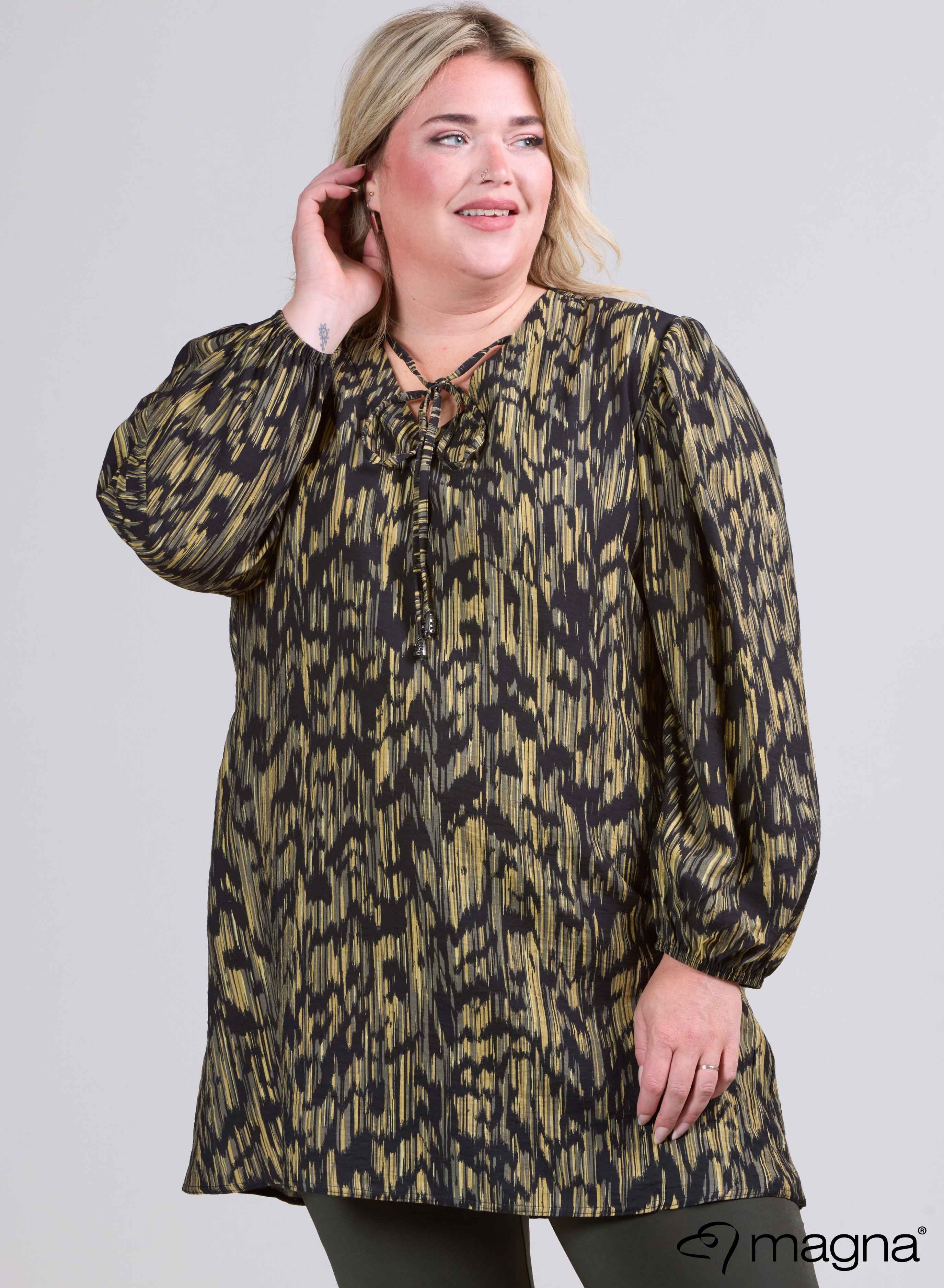 Magna Puffy Lichtgewicht Viscose Blouse Digitaal Groen