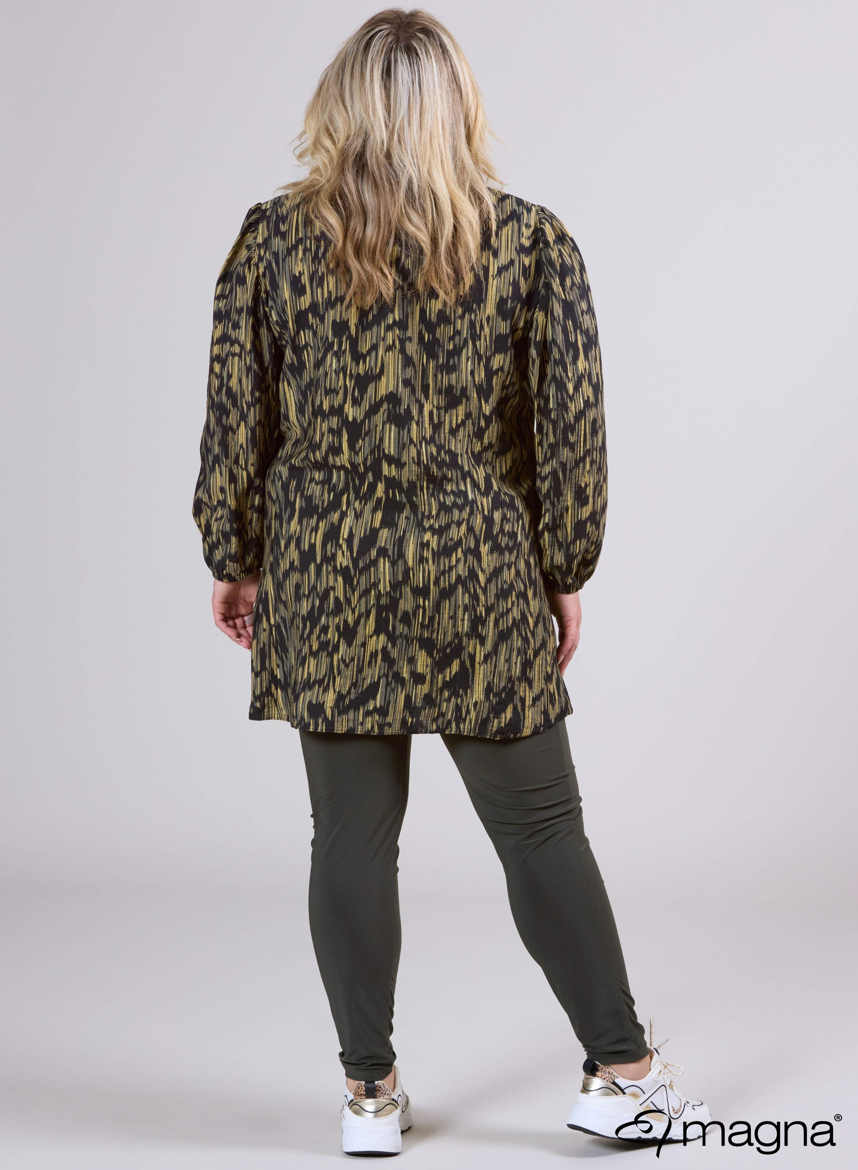 Magna Puffy Lichtgewicht Viscose Blouse Digitaal Groen