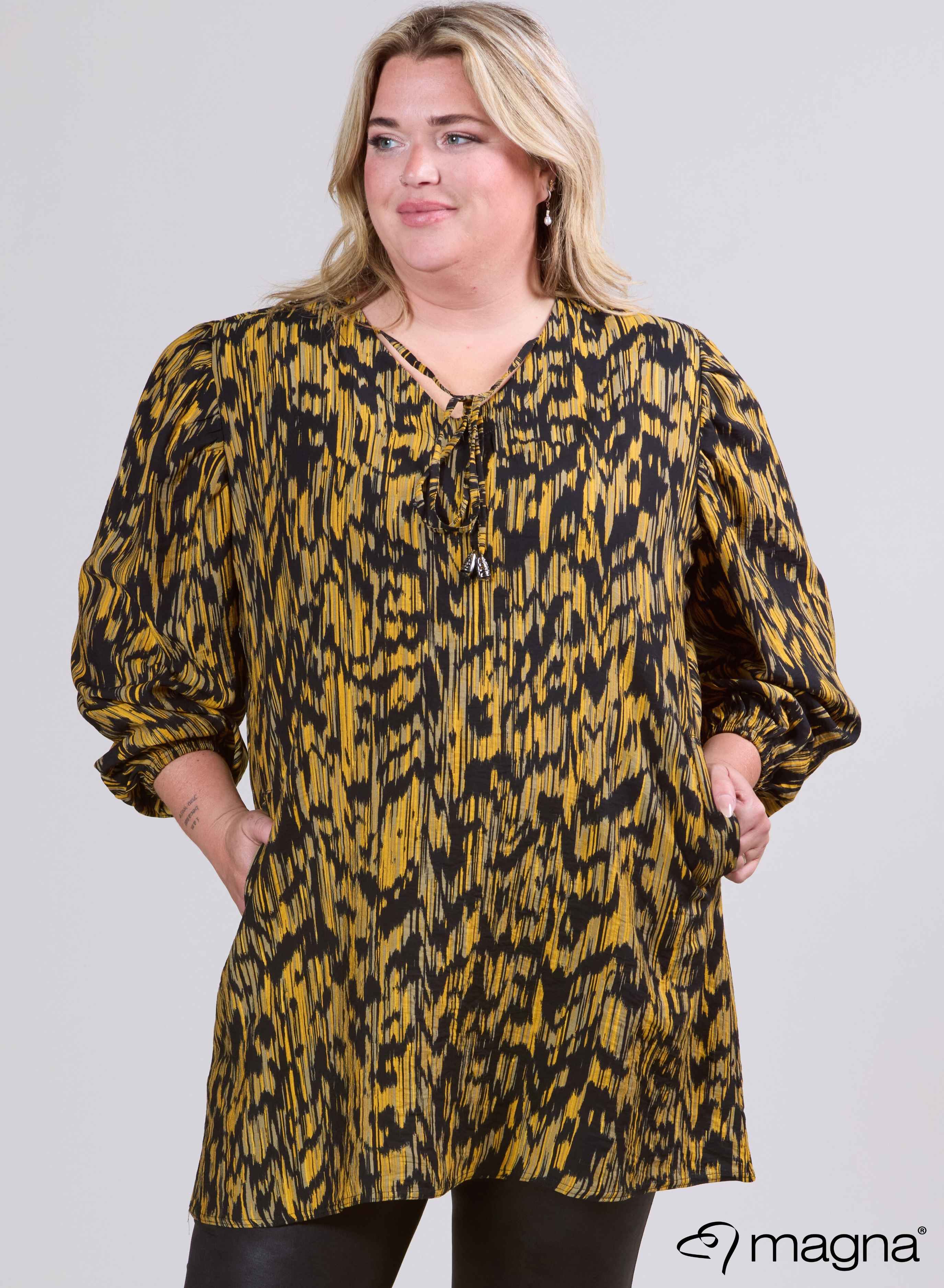 Magna Puffy Lichtgewicht Viscose Blouse Digitaal Geel