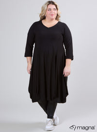 Magna Lange Gedrapeerde Jurk Zwart