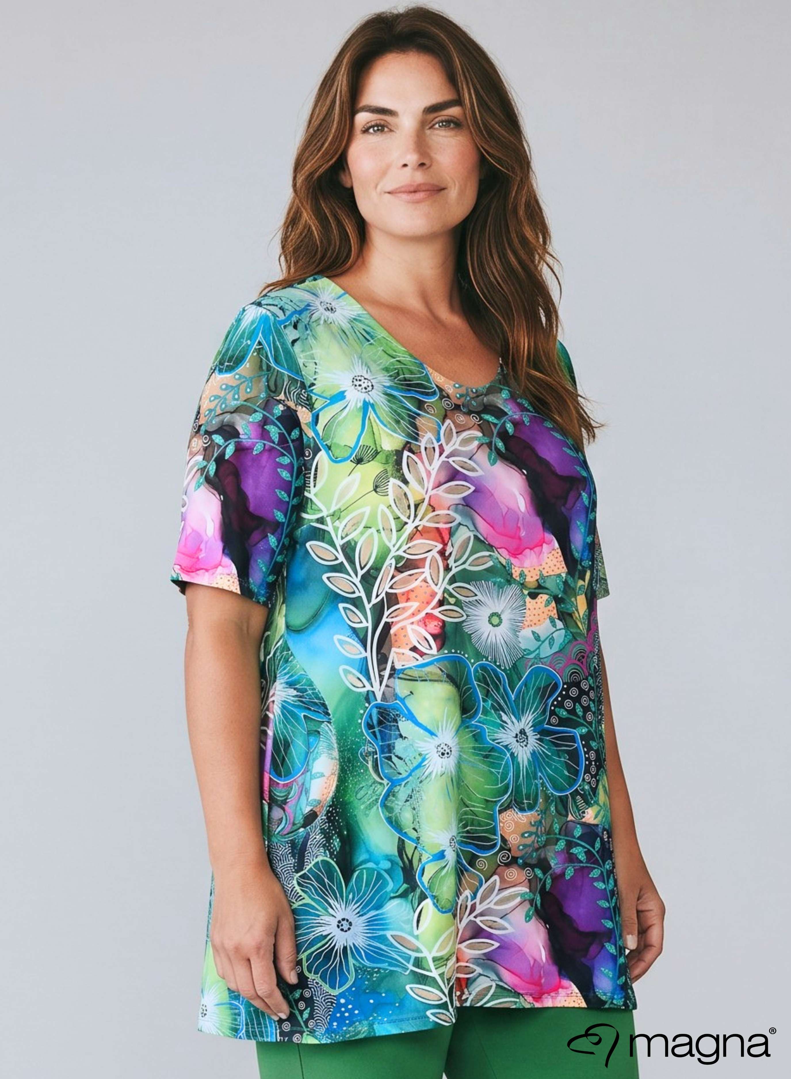 Magna Generous Tunika mit Taschen, halblangen Ärmeln, Blumen-Dschungelgrün