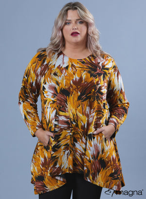 Magna Warm Tuniek met Ruime Zakken en Bloemenprint in Mosterd