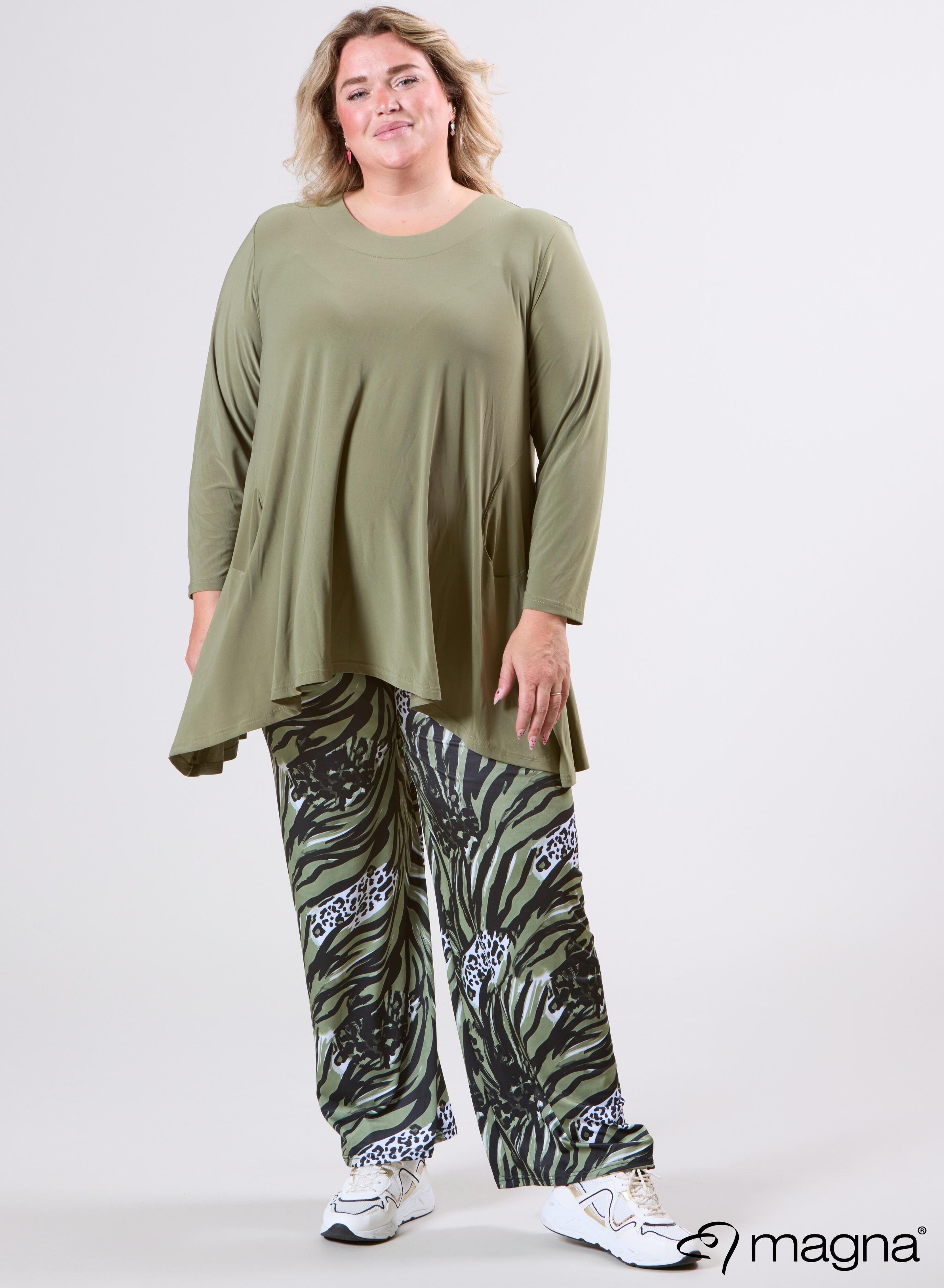 Magna Generous Pocket Tunic Sage Green