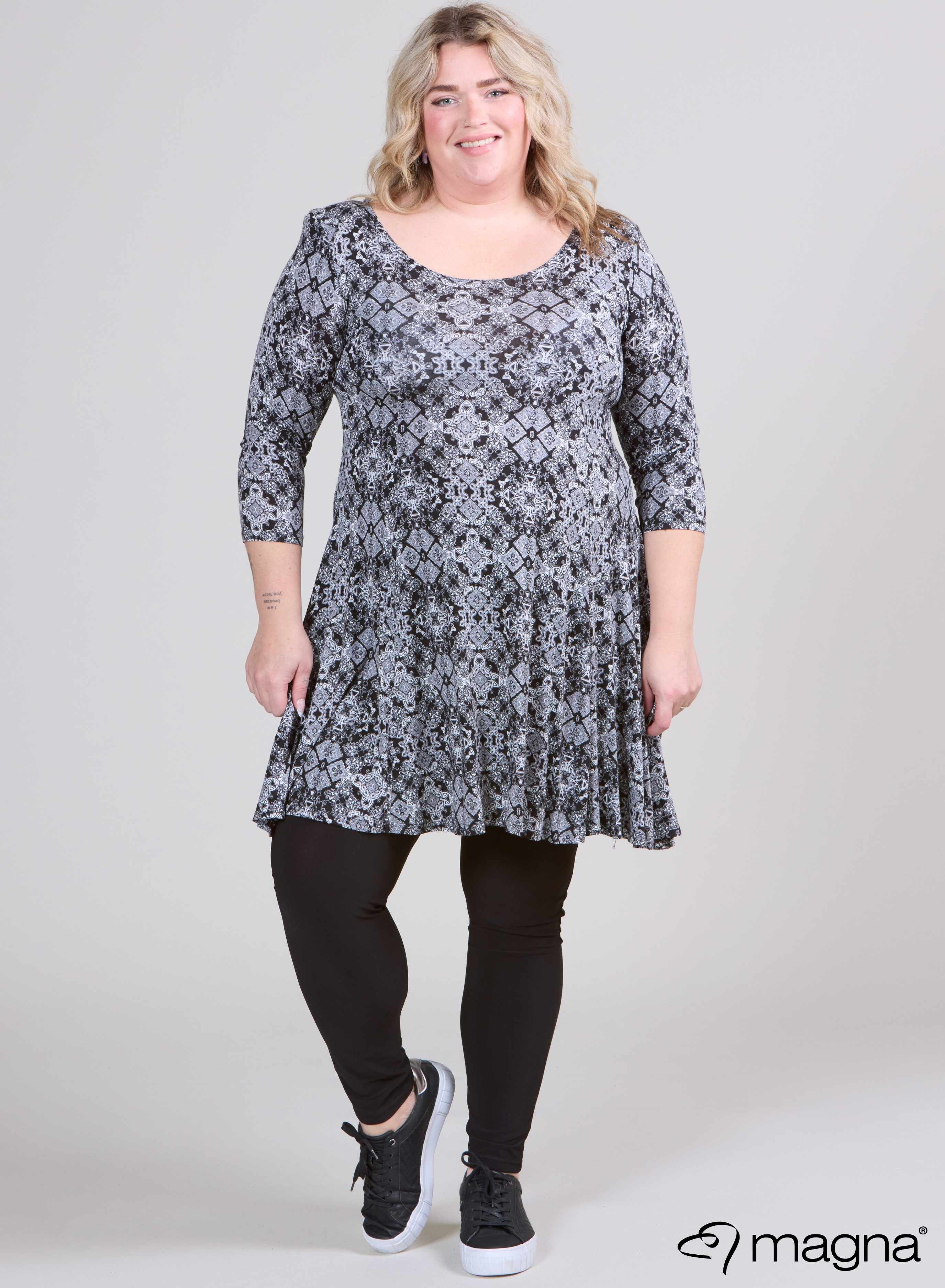 Magna A-line Dress Peasley B/W