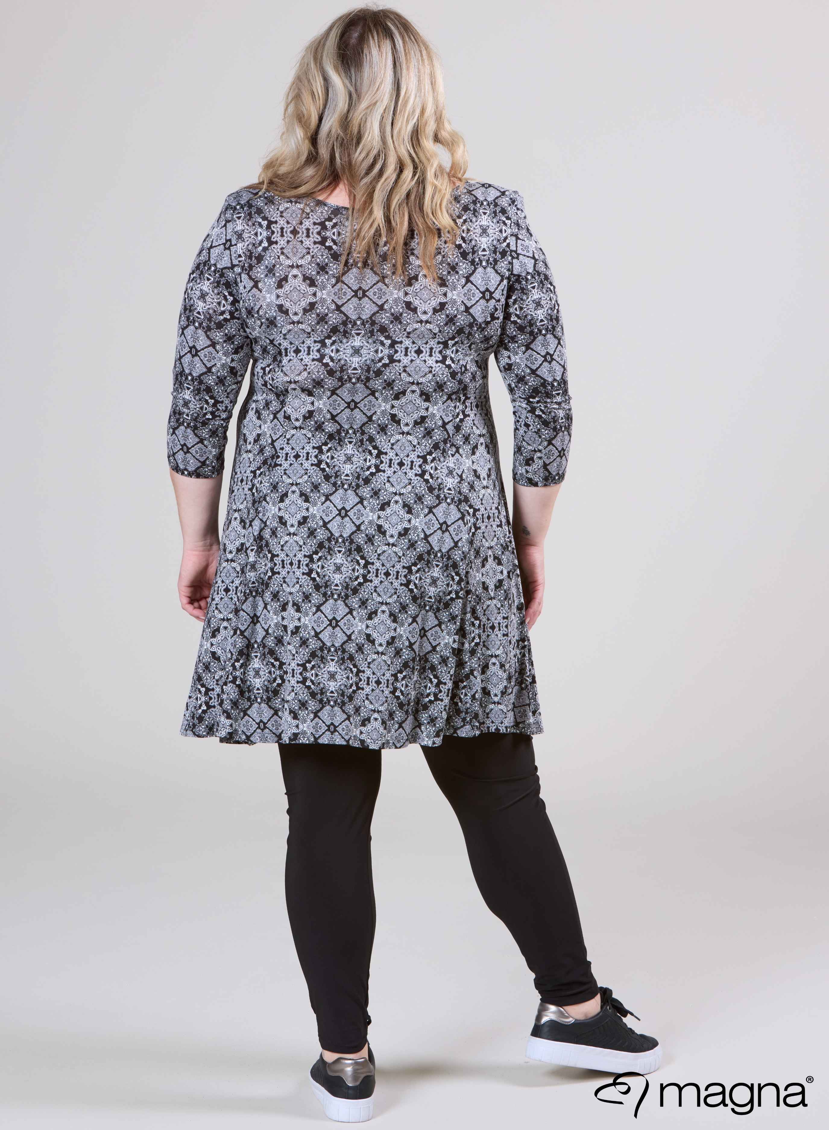 Magna A-line Dress Peasley B/W