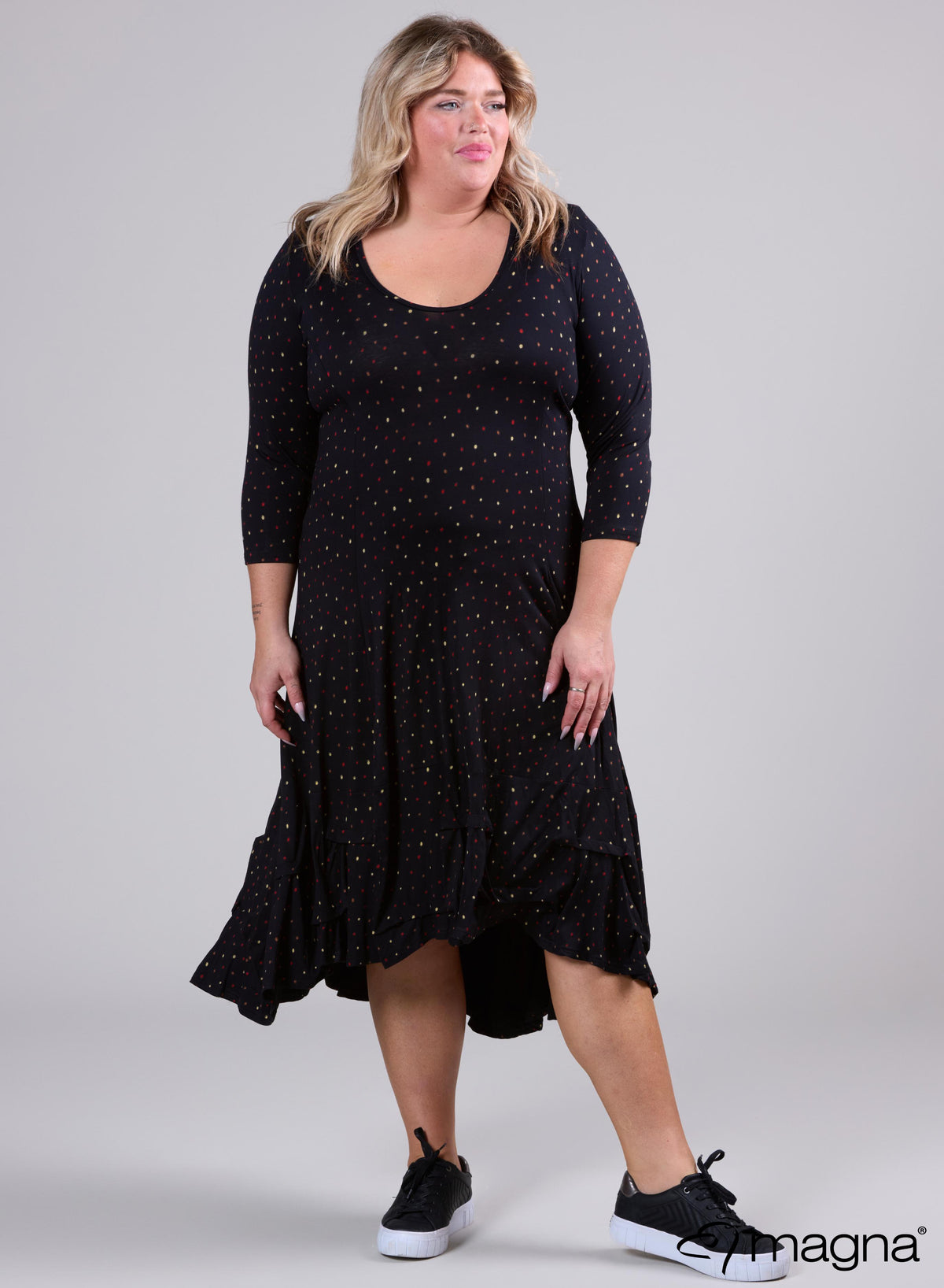 C-6034 - Langes Kleid mit Viskose-Print Planet Circles Schwarz