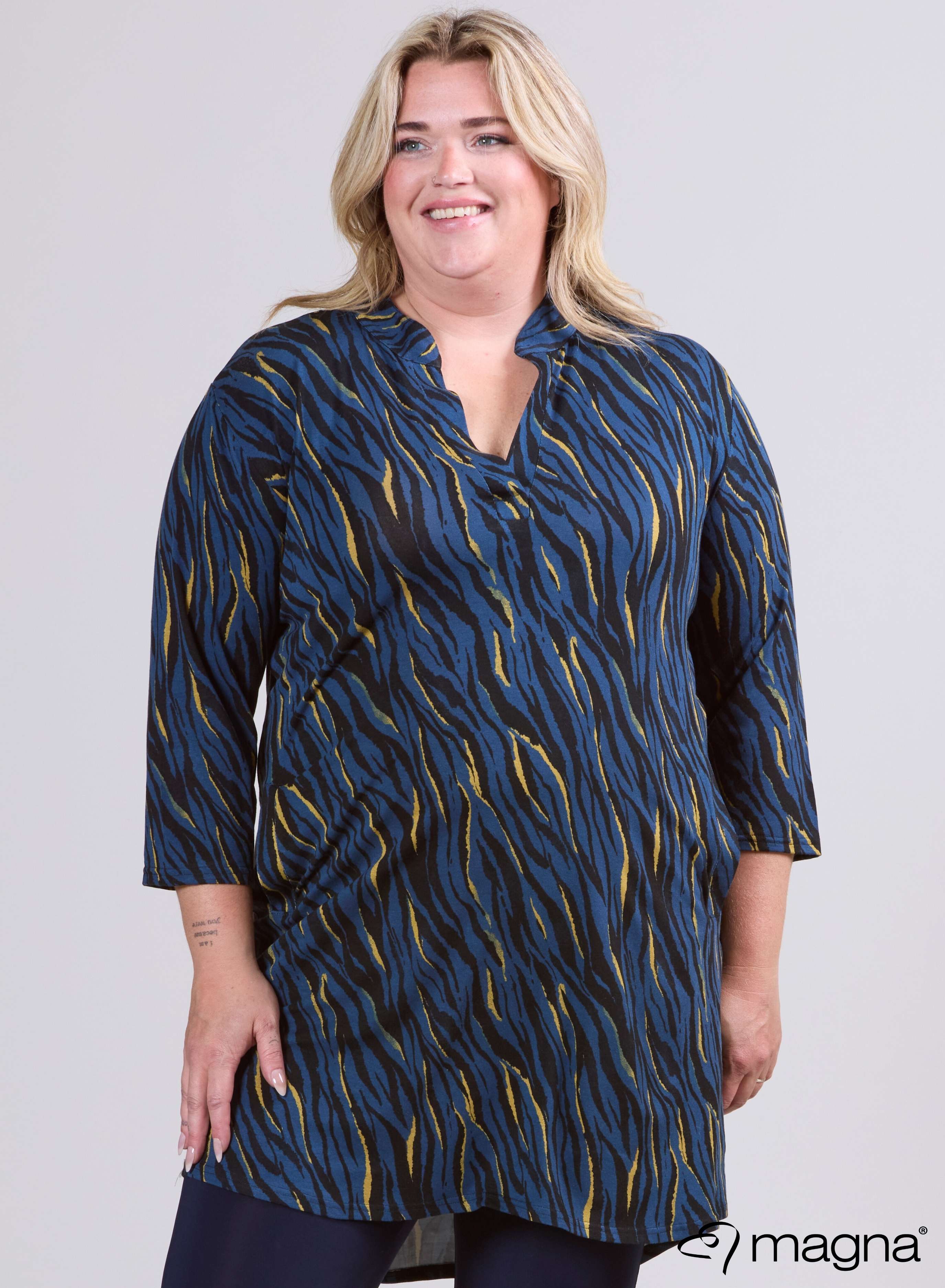 Magna Klassieke Tuniek met Zakjes Zebra Strepen Blauw