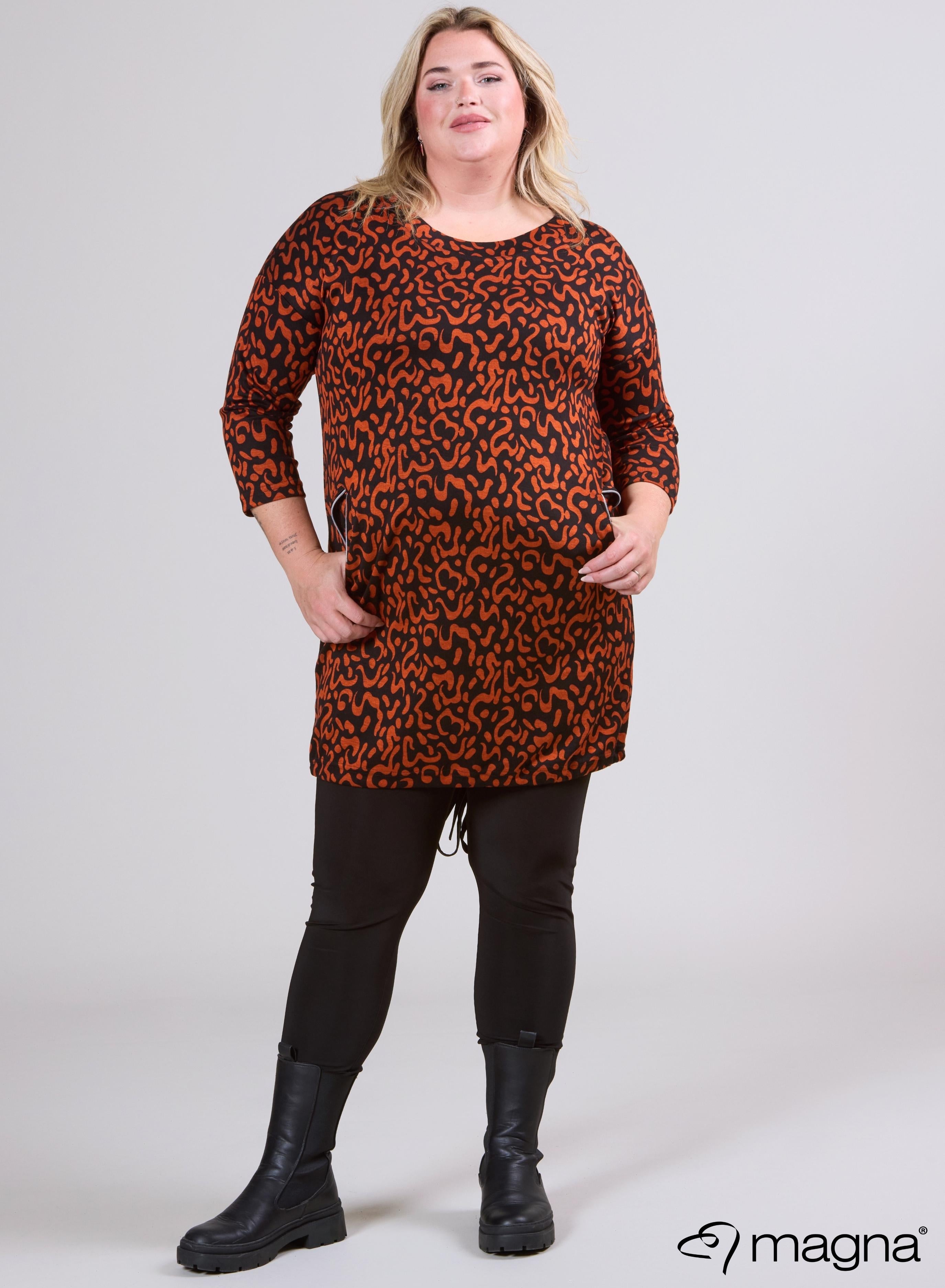 Magna Warme Viscose Tuniek met Ballonmouwen en Rits Worm Patroon Roest