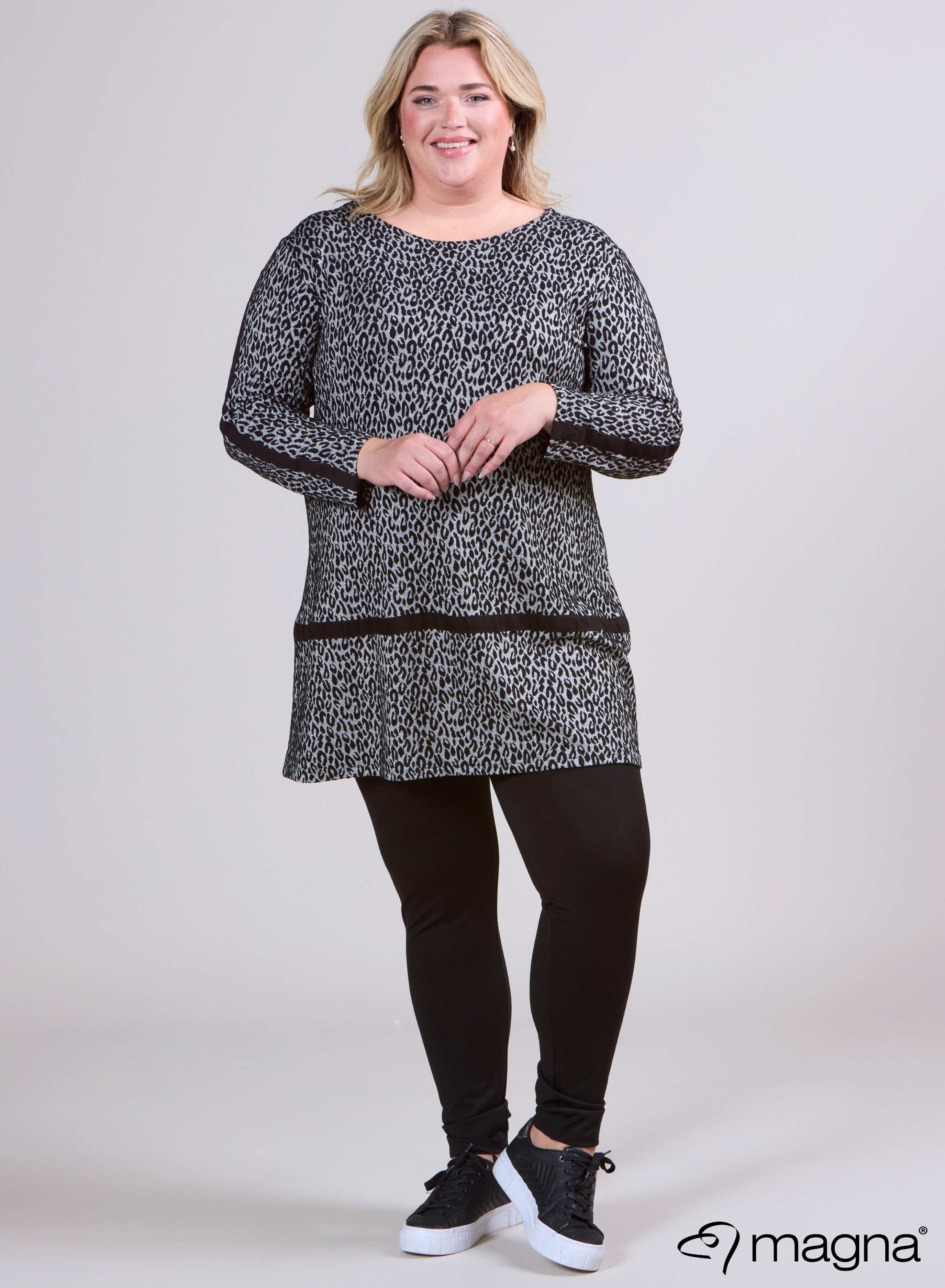 Magna Tuniek Zwaar Zichtbare Print Kleine Cheetah Melange Grijs