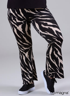 Magna Relaxed Flared Pocket Pants Big Dark Zebra Sand