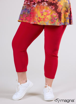 Magna Basic 3/4 Travel Legging Red