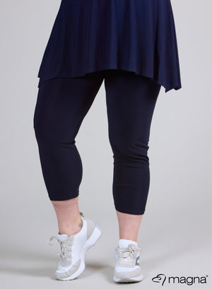 Magna Basic 3/4 Travel Legging Navy