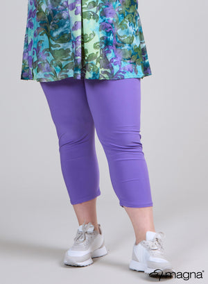 Magna Basic 3/4 Travel Legging Purple